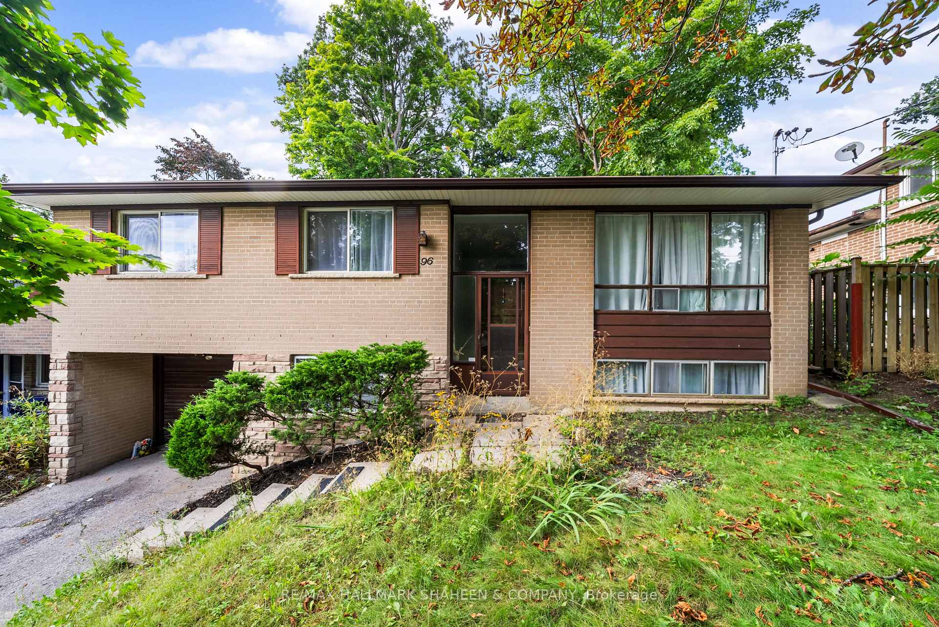 Photo 4 of Unit Main, 96 Rameau Drive, North York, Hillcrest Village — HOMEH