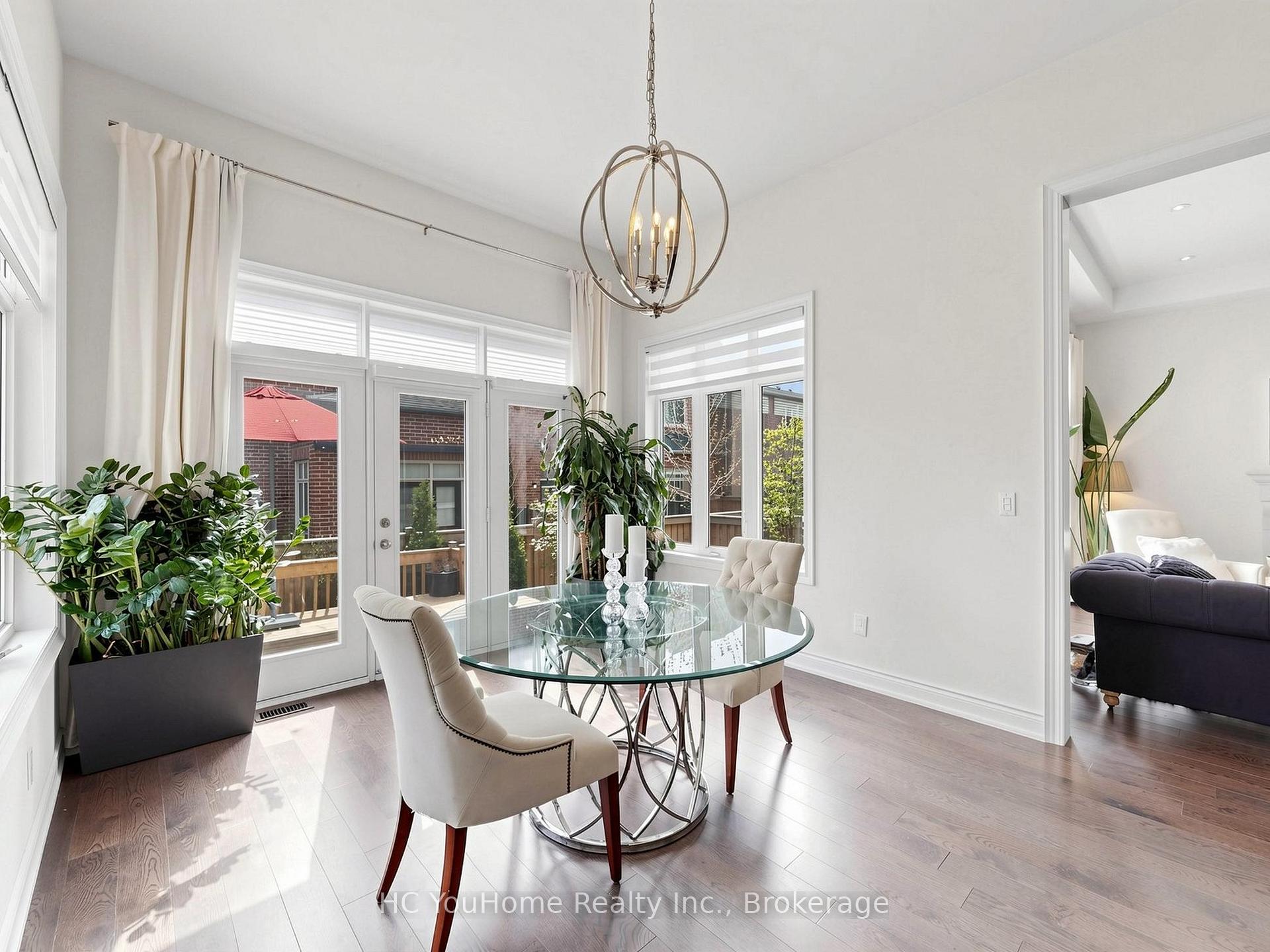 Photo 15 of 70 Threshing Mill Boulevard, Oakville, Glenorchy — HOMEH