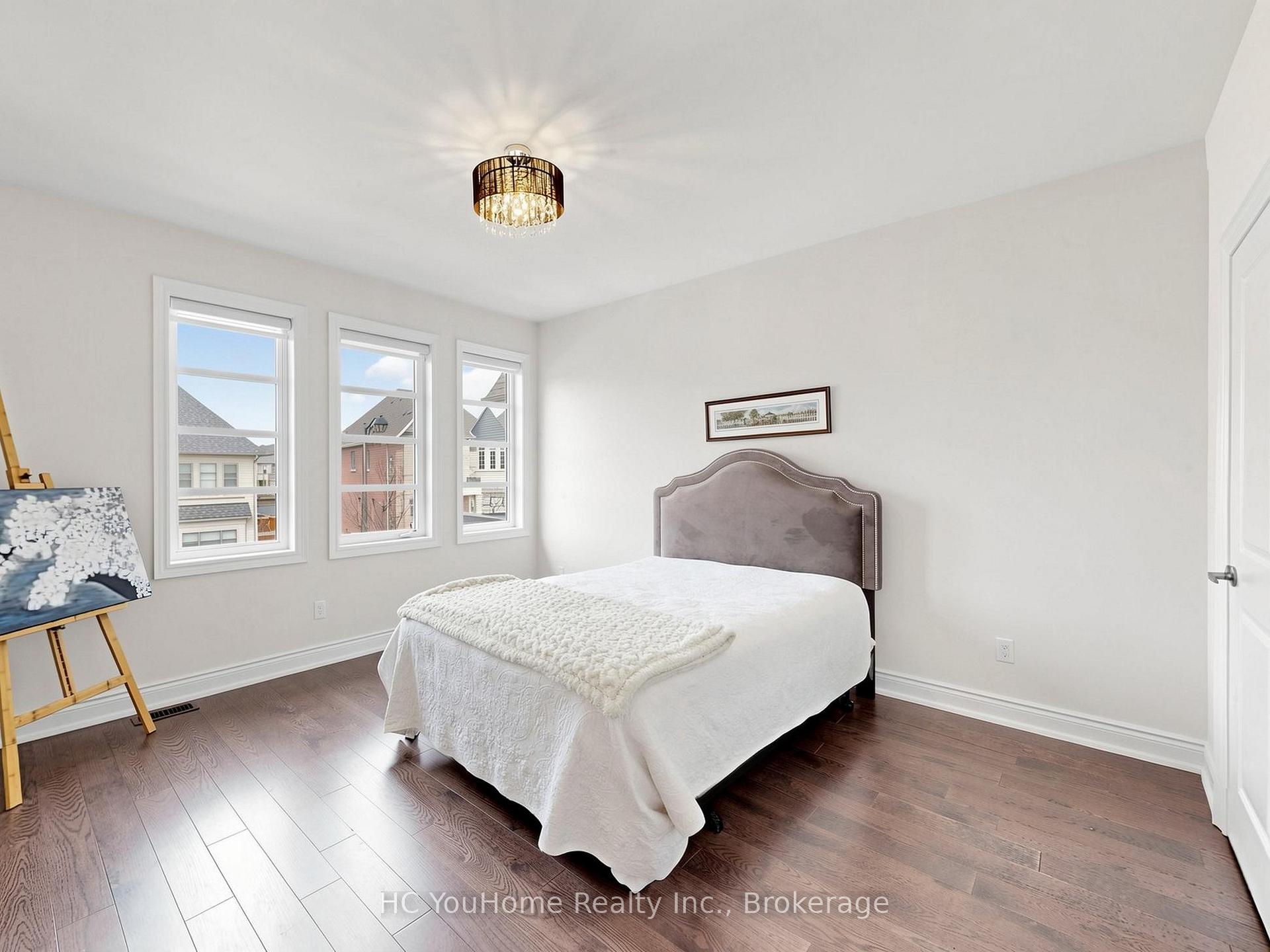 Photo 29 of 70 Threshing Mill Boulevard, Oakville, Glenorchy — HOMEH