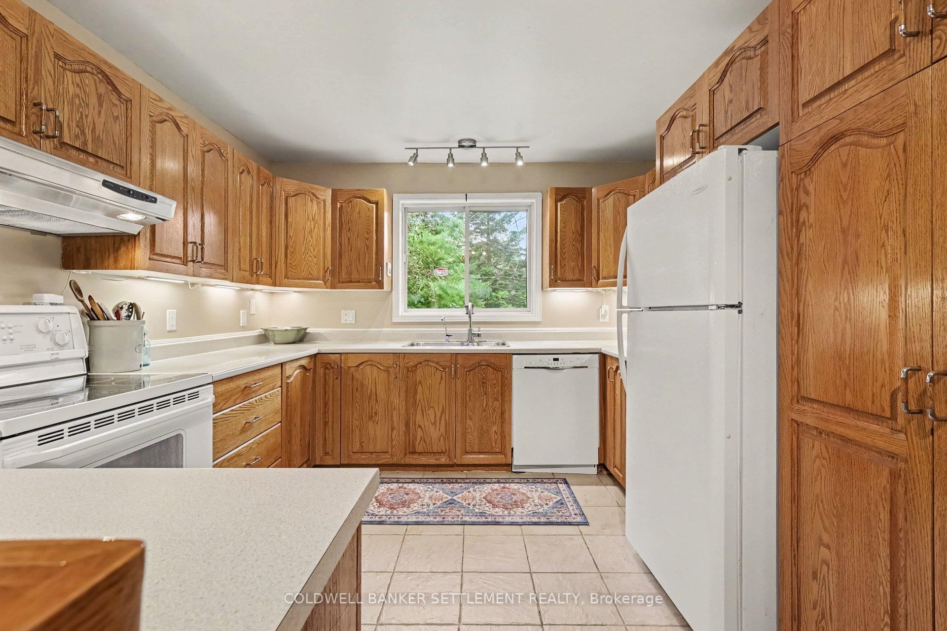 Photo 12 of 346 Norris Road, Tay Valley, Bathurst/Burgess & Sherbrooke (Bathurst) Twp — HOMEH