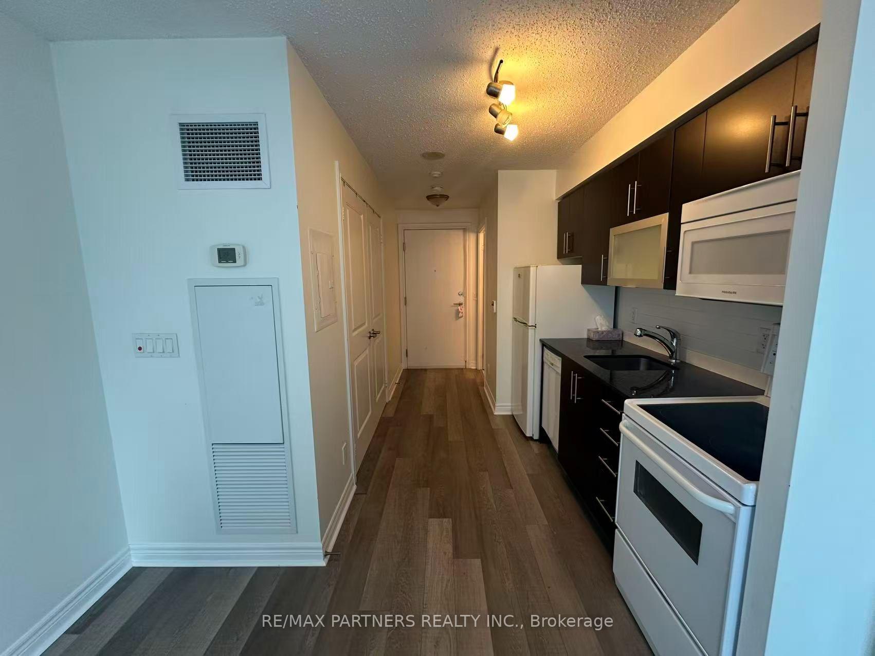 Photo 9 of Unit 607, 50 Town Centre Court, Scarborough, Bendale — HOMEH