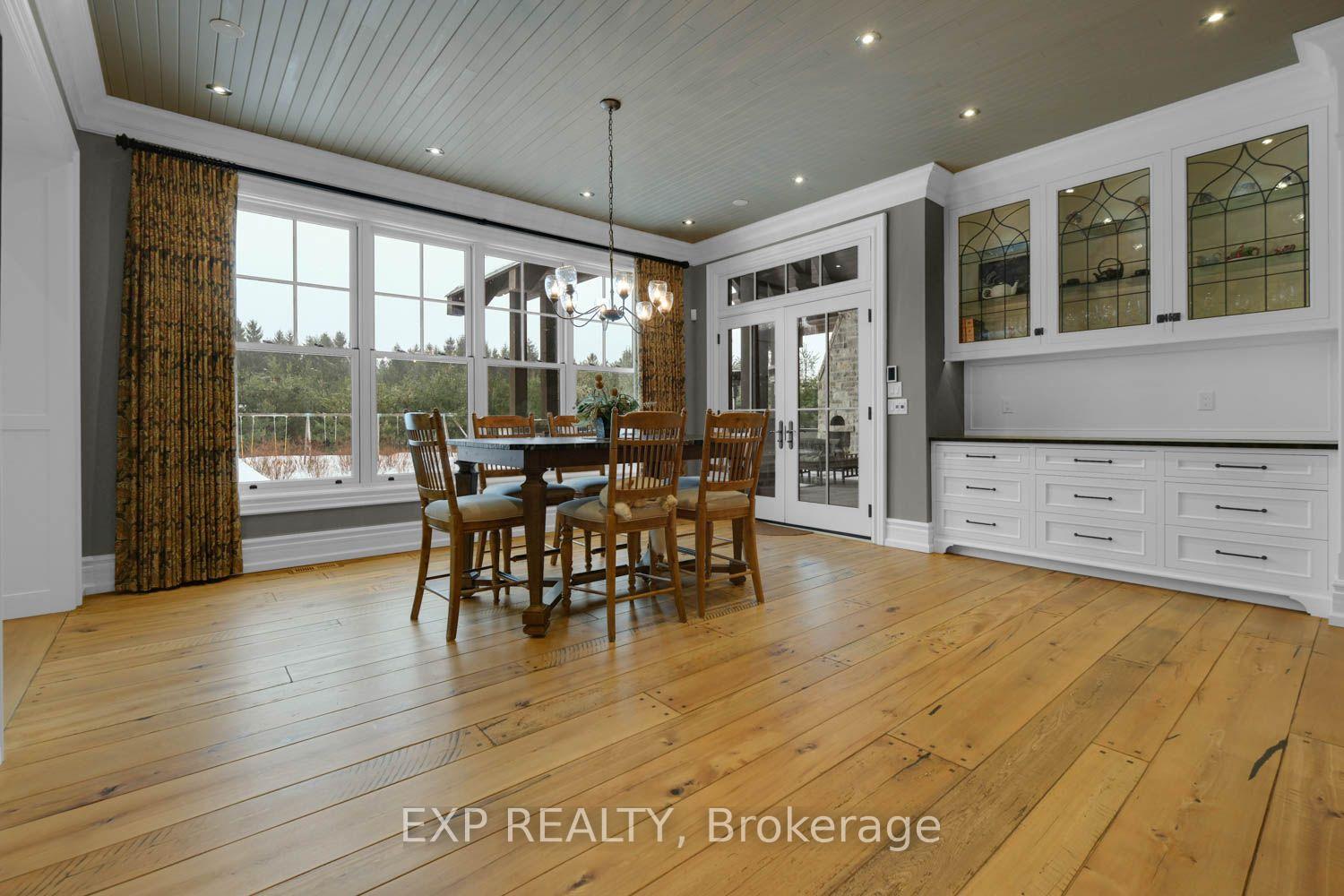 Photo 9 of 21 Edgewild Drive, Caledon, Palgrave — HOMEH