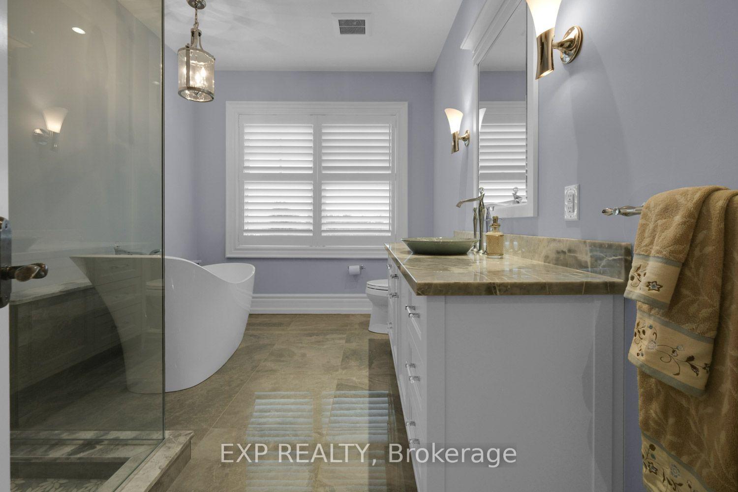 Photo 25 of 21 Edgewild Drive, Caledon, Palgrave — HOMEH