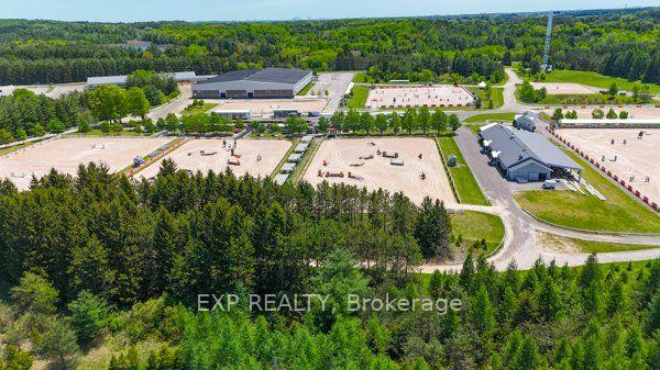 Photo 36 of 21 Edgewild Drive, Caledon, Palgrave — HOMEH