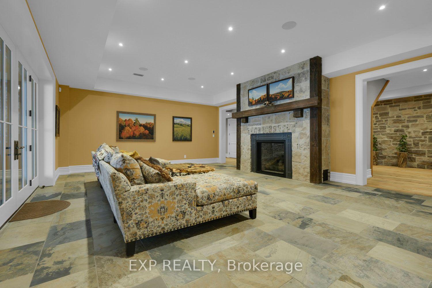 Photo 41 of 21 Edgewild Drive, Caledon, Palgrave — HOMEH