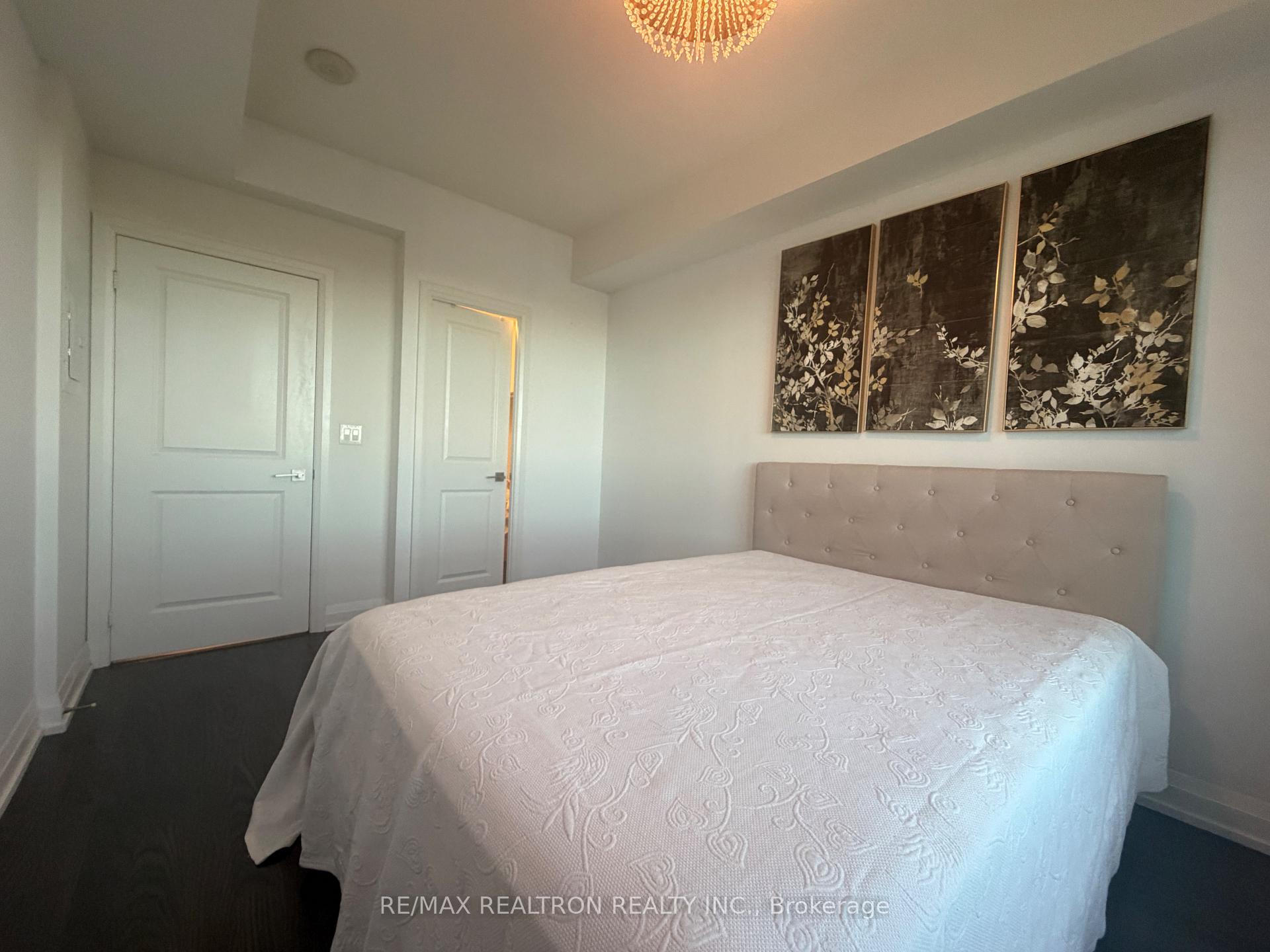 Photo 19 of Unit 1703, 7171 Yonge Street, Markham, Grandview — HOMEH
