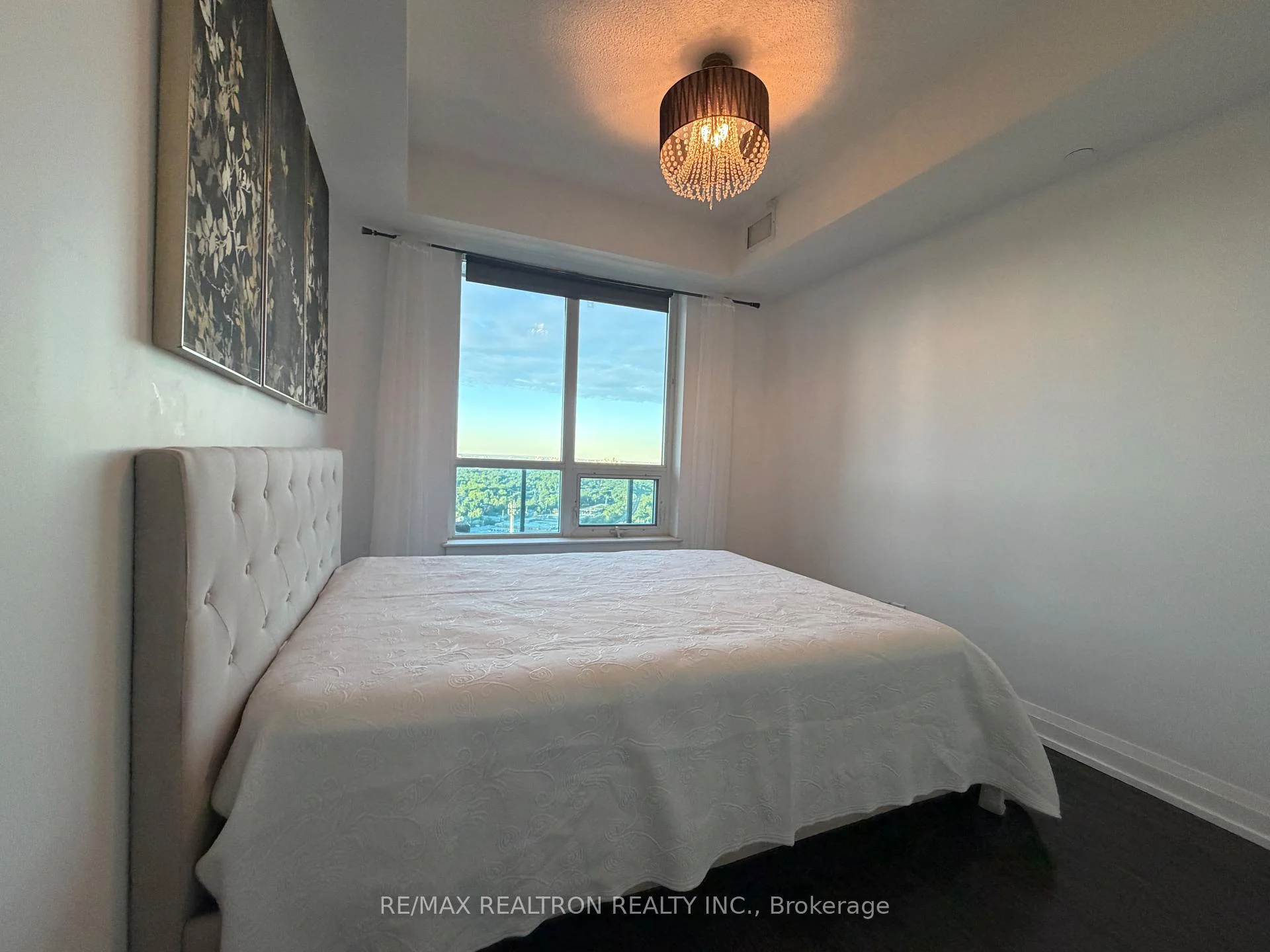 Photo 23 of Unit 1703, 7171 Yonge Street, Markham, Grandview — HOMEH