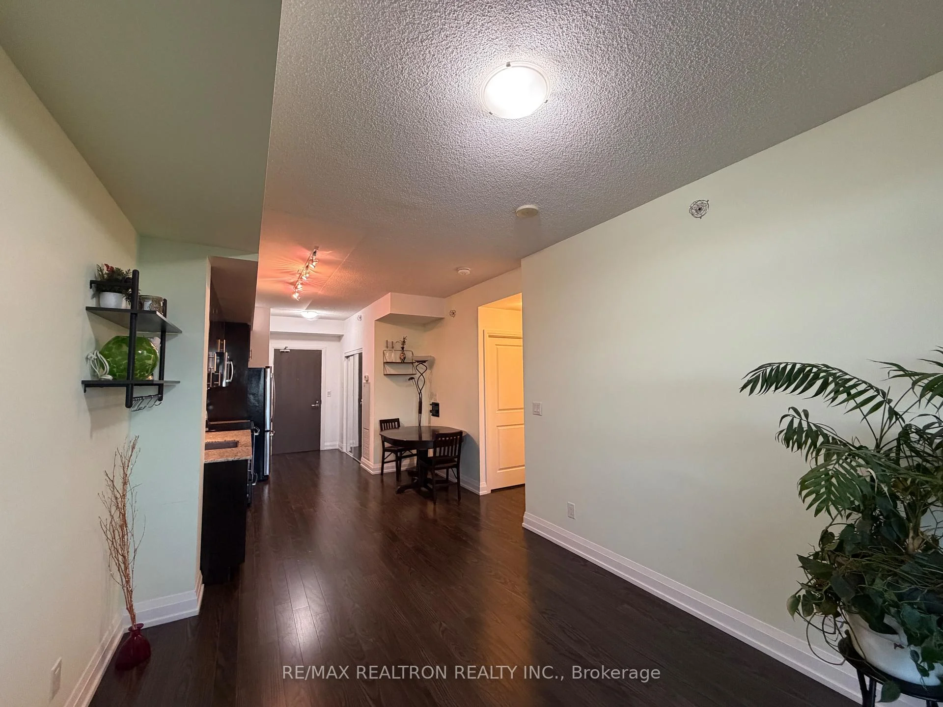 Photo 29 of Unit 1703, 7171 Yonge Street, Markham, Grandview — HOMEH