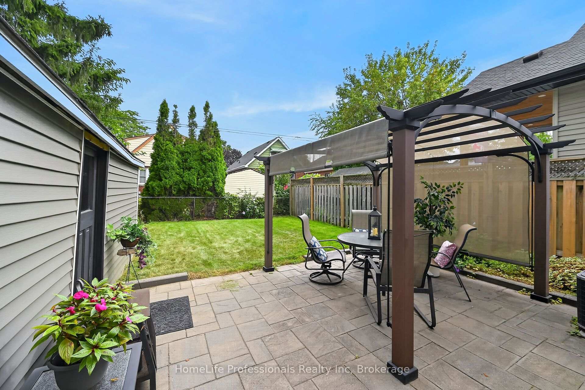 Photo 40 of 43 Cameron Avenue S, Hamilton, Bartonville — HOMEH