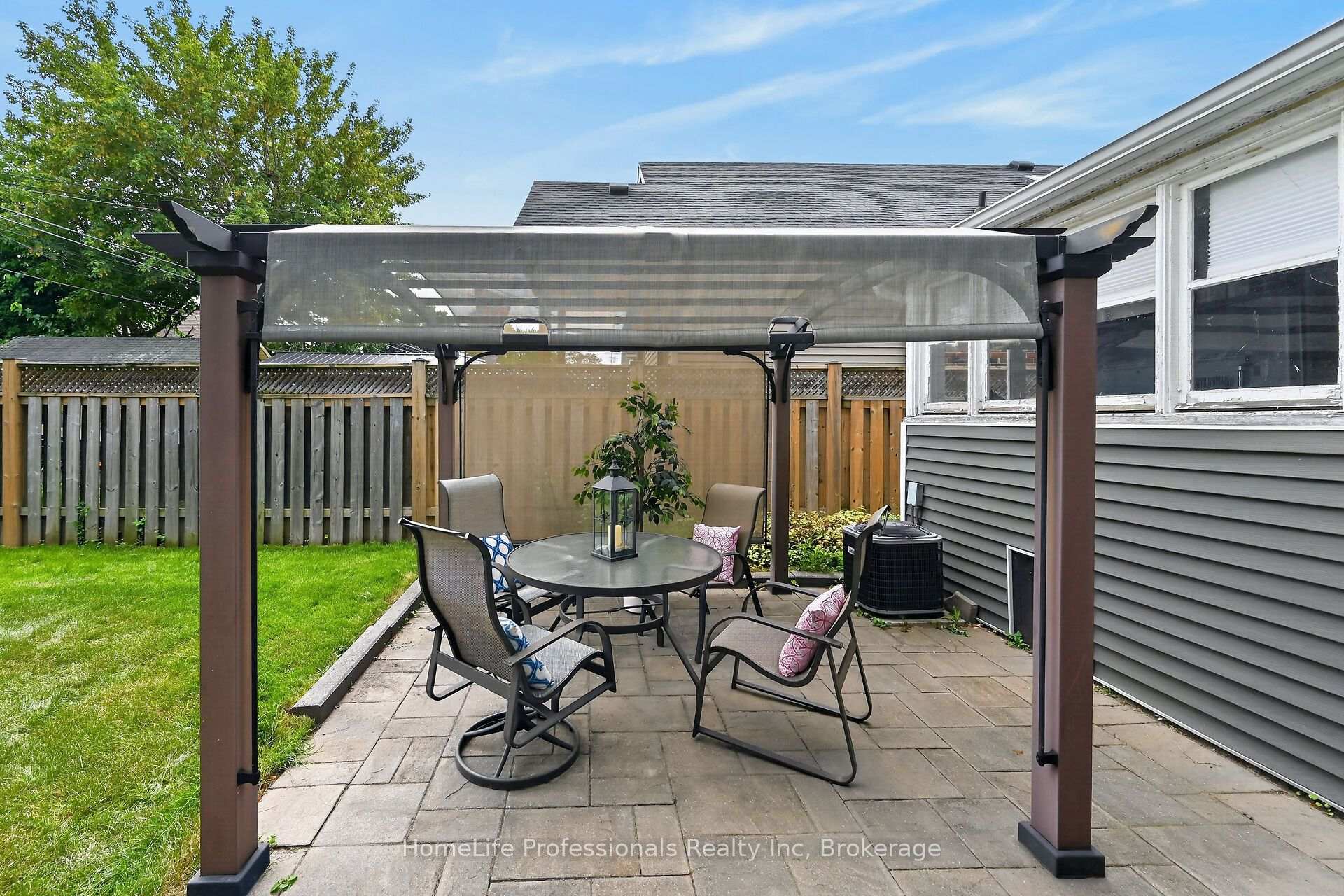 Photo 41 of 43 Cameron Avenue S, Hamilton, Bartonville — HOMEH