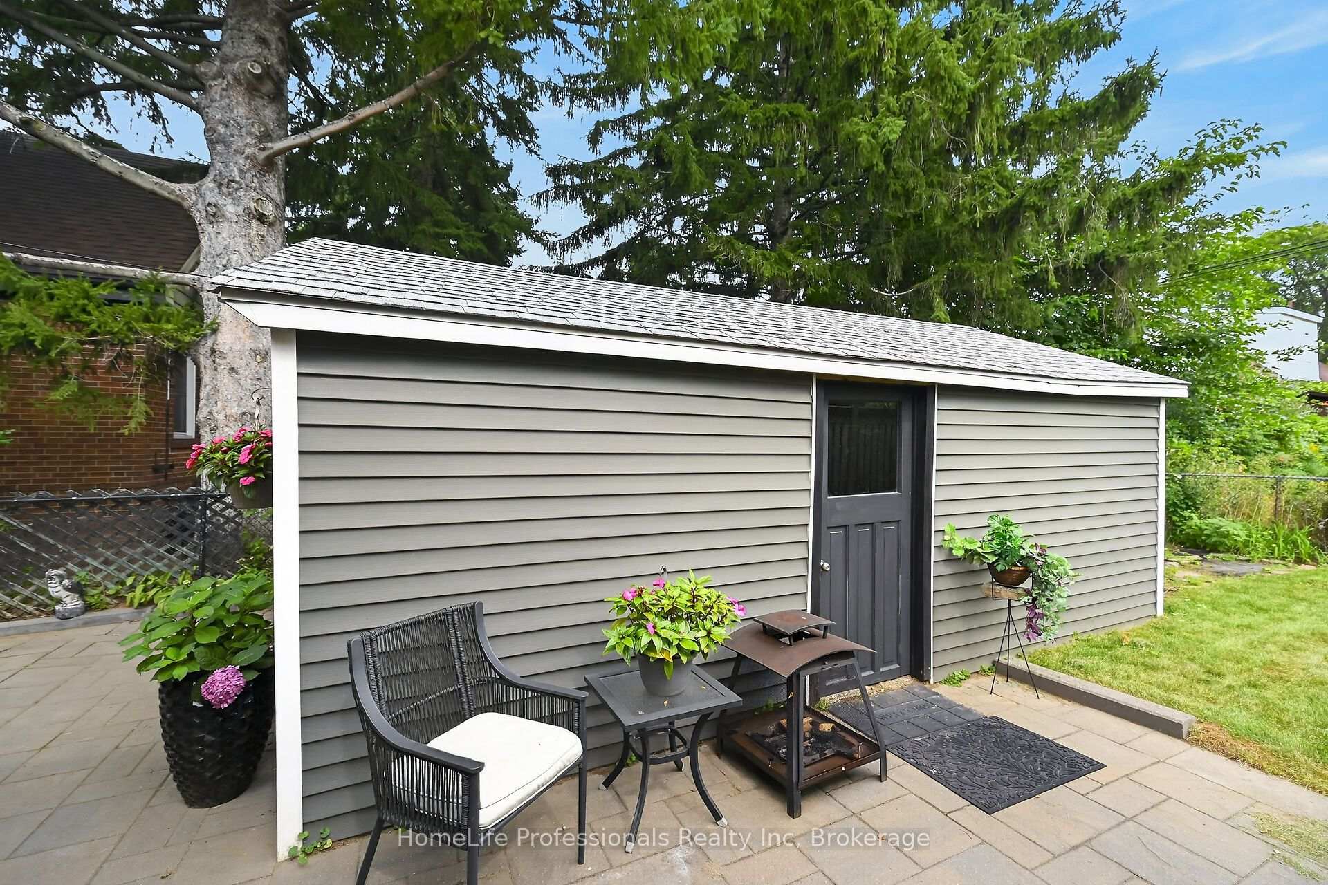 Photo 46 of 43 Cameron Avenue S, Hamilton, Bartonville — HOMEH