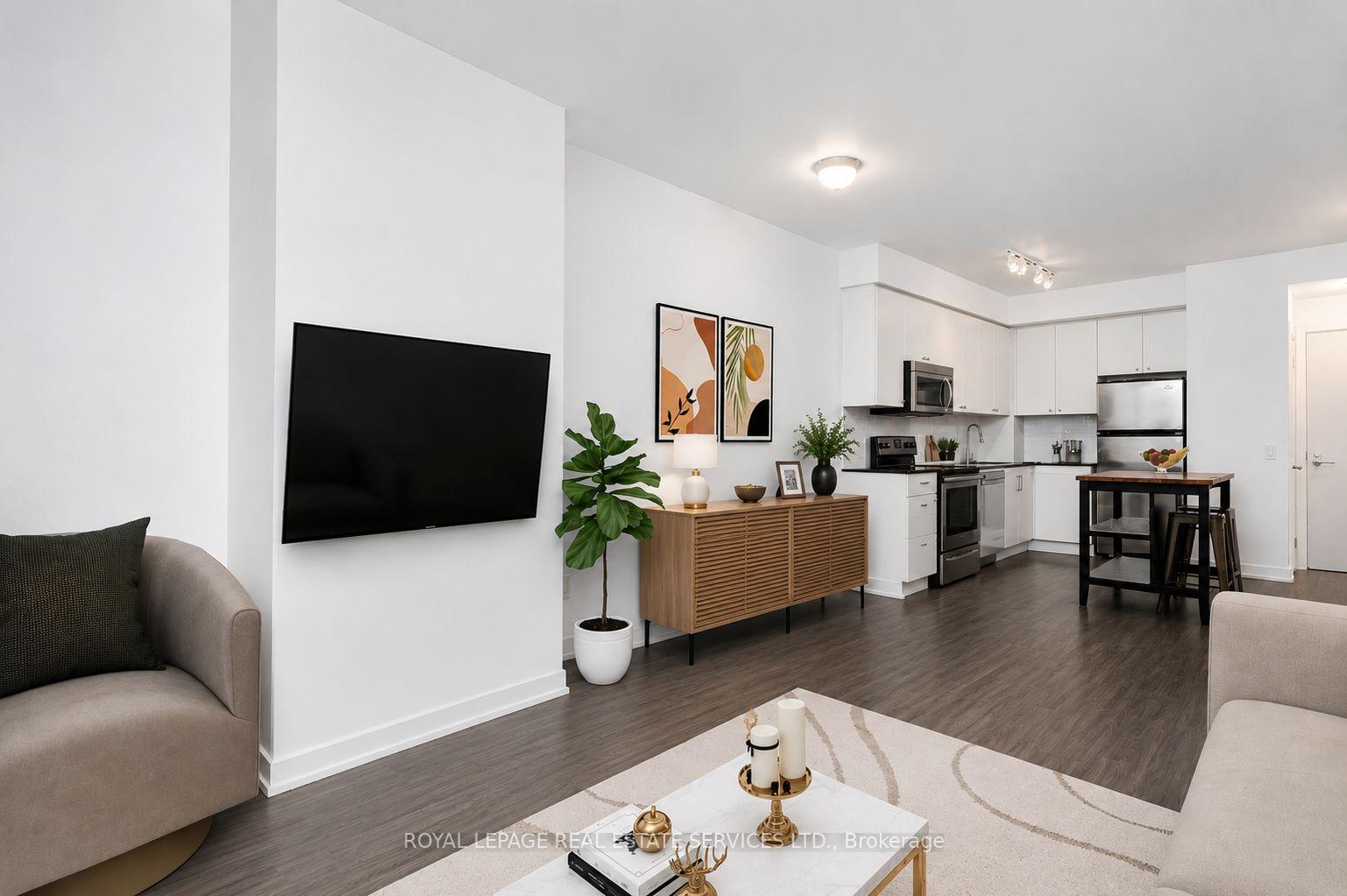 Photo 6 of Unit 414, 8 Fieldway Road, Etobicoke, Islington-City Centre West — HOMEH