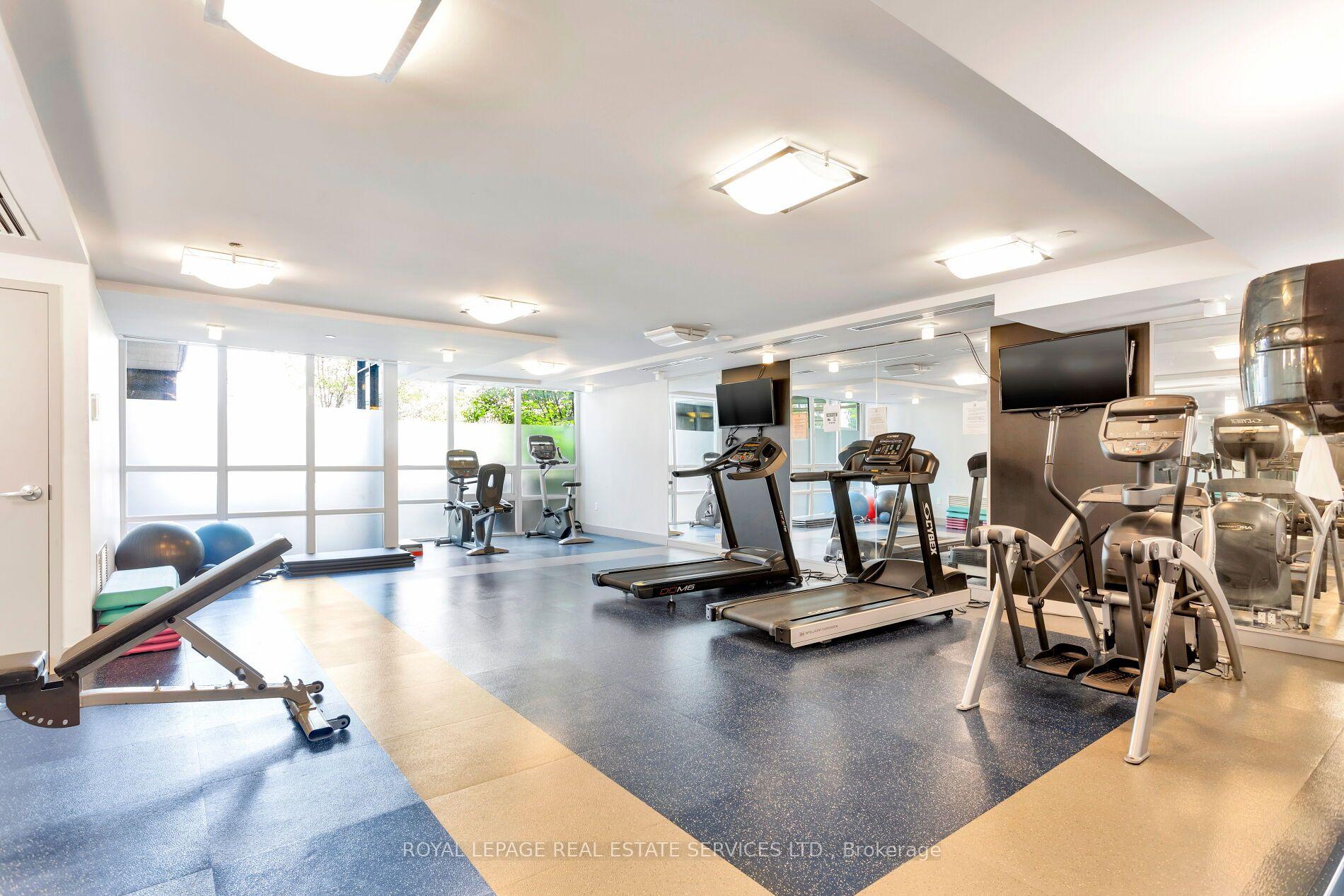 Photo 15 of Unit 414, 8 Fieldway Road, Etobicoke, Islington-City Centre West — HOMEH