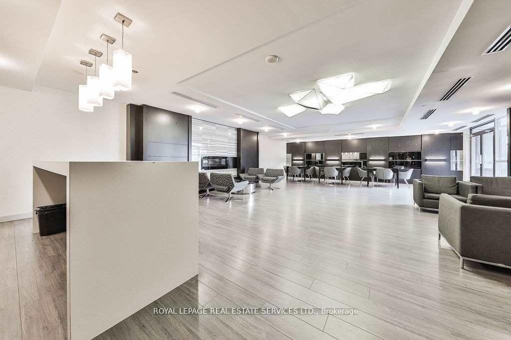 Photo 16 of Unit 414, 8 Fieldway Road, Etobicoke, Islington-City Centre West — HOMEH