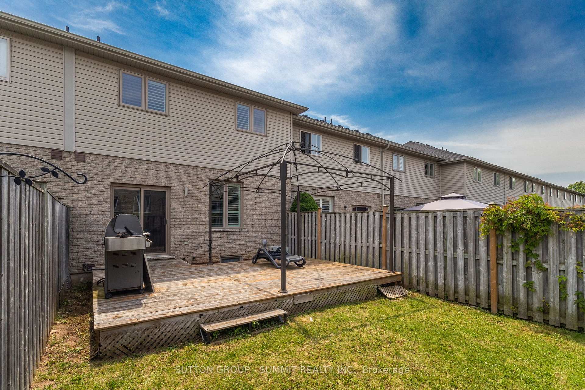 Photo 24 of 2092 English Crescent, Burlington, Orchard — HOMEH
