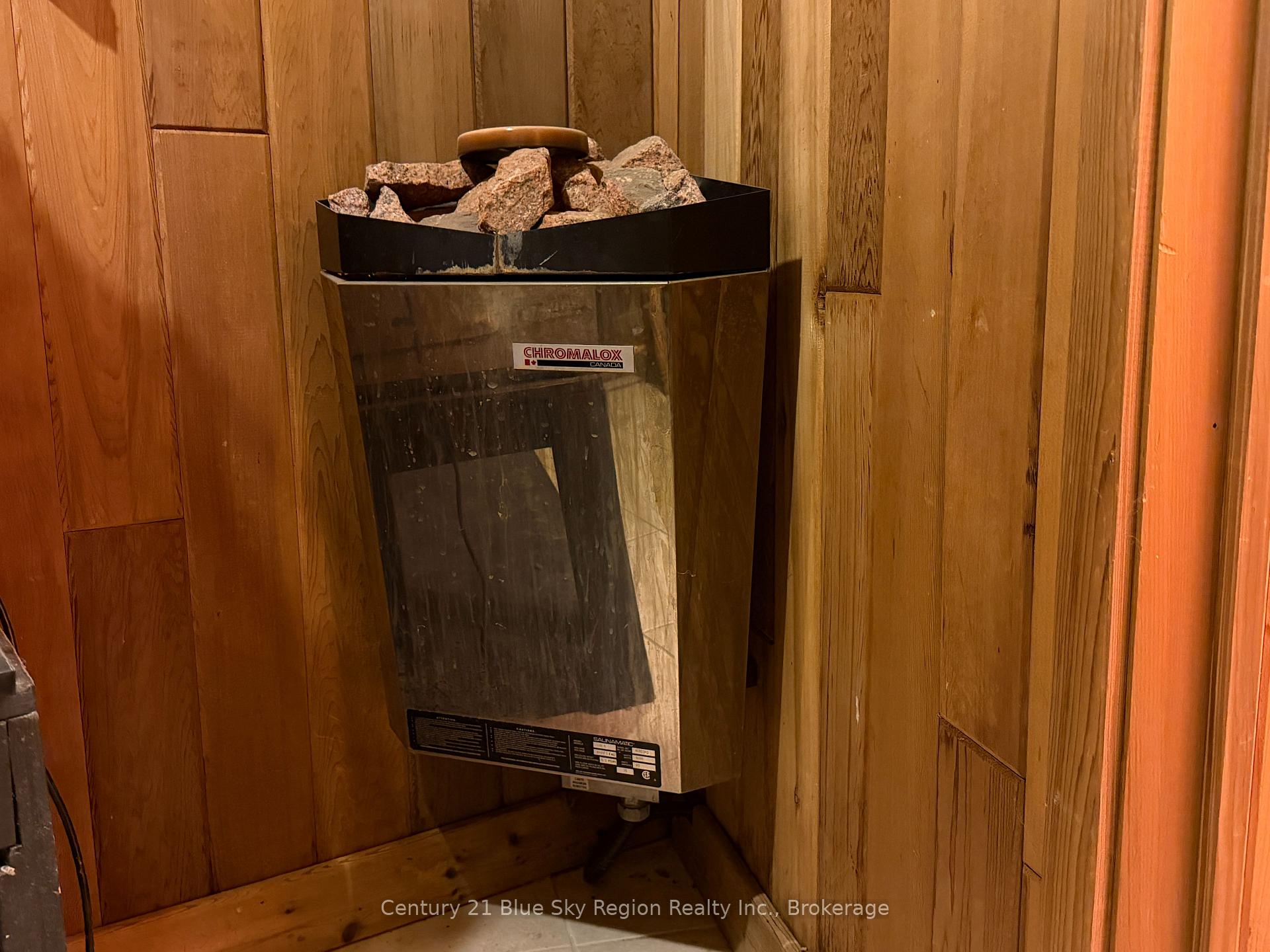 Photo 25 of 6455 Highway 11 N, Temagami — HOMEH