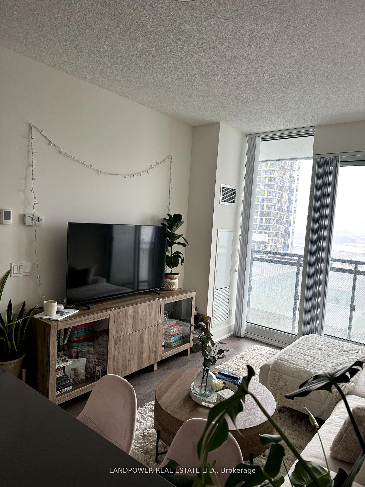 Photo 7 of Unit 1116, 8081 Birchmount Road, Markham, Unionville — HOMEH