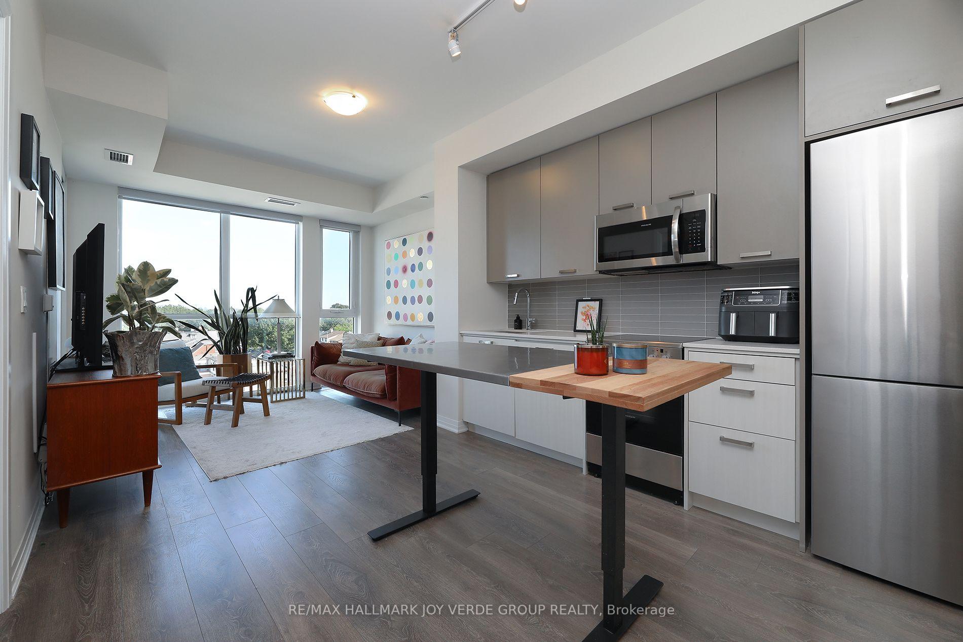 Photo 5 of Unit 616, 2301 Danforth Avenue, Toronto, East End-Danforth — HOMEH