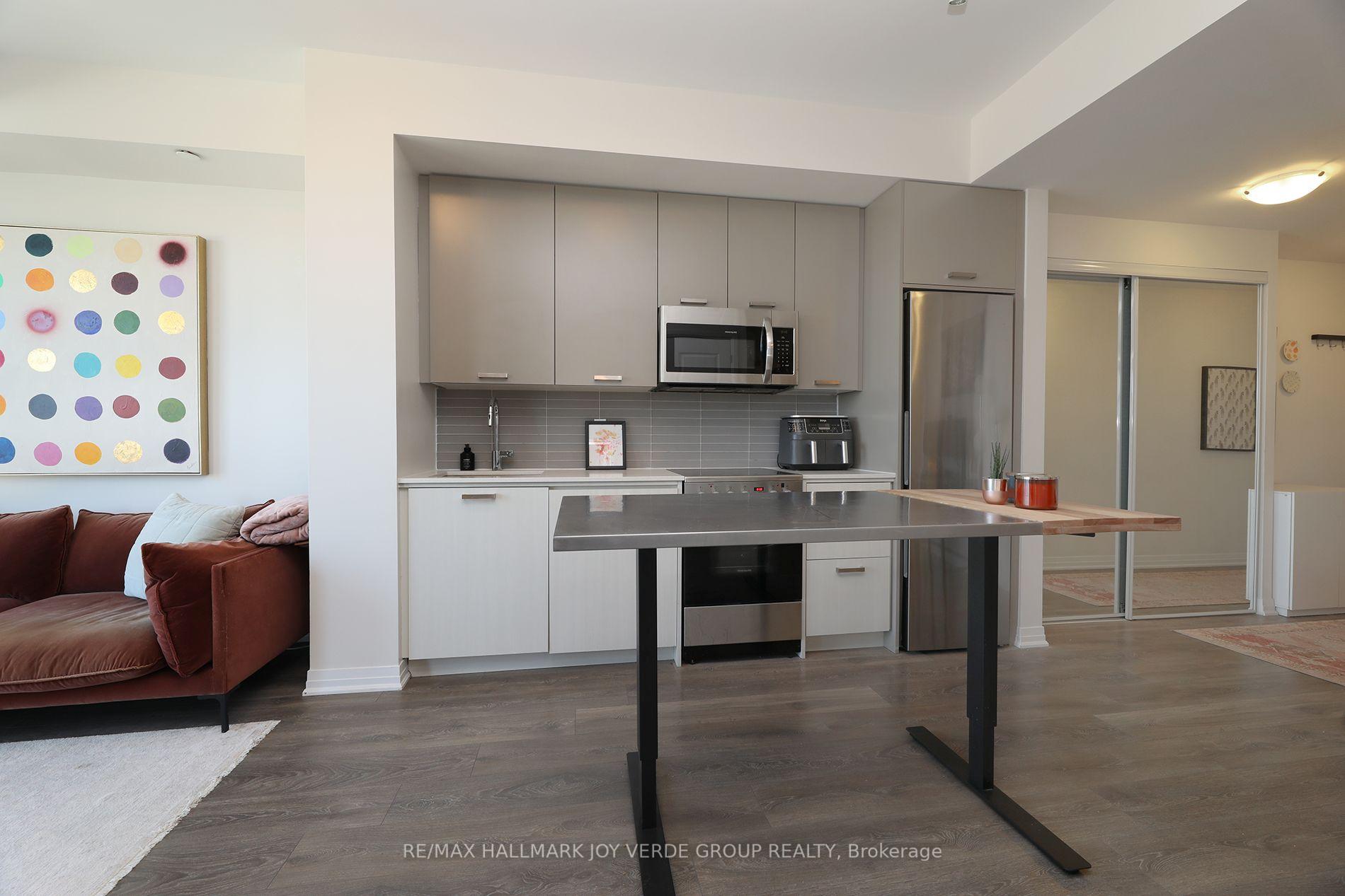 Photo 6 of Unit 616, 2301 Danforth Avenue, Toronto, East End-Danforth — HOMEH