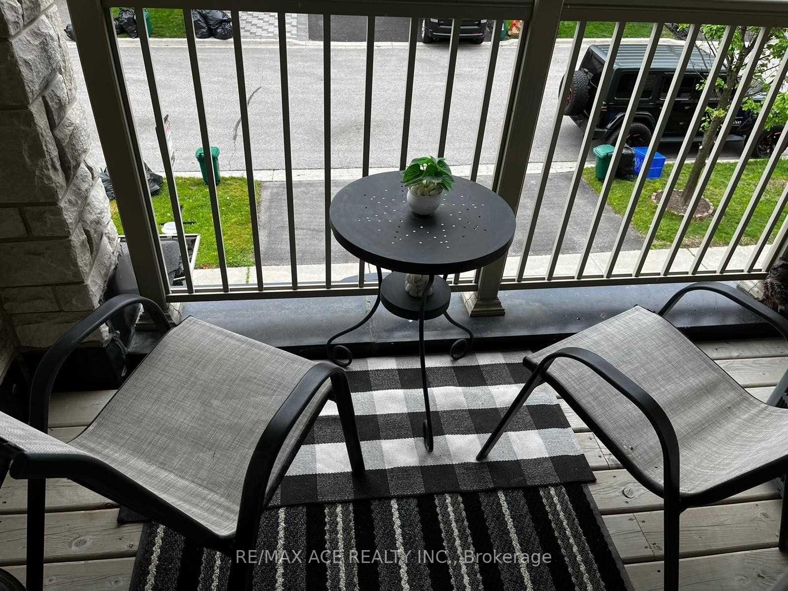 Photo 15 of 42 Linnell Street, Ajax, Central East — HOMEH