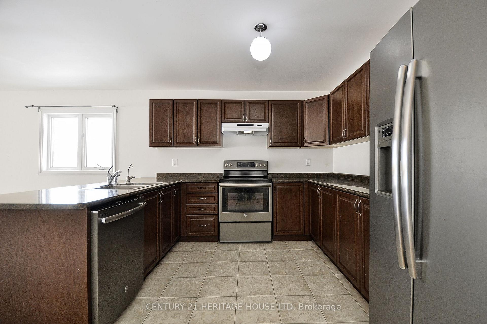 Photo 6 of 955 Adams Avenue S, North Perth, Listowel — HOMEH