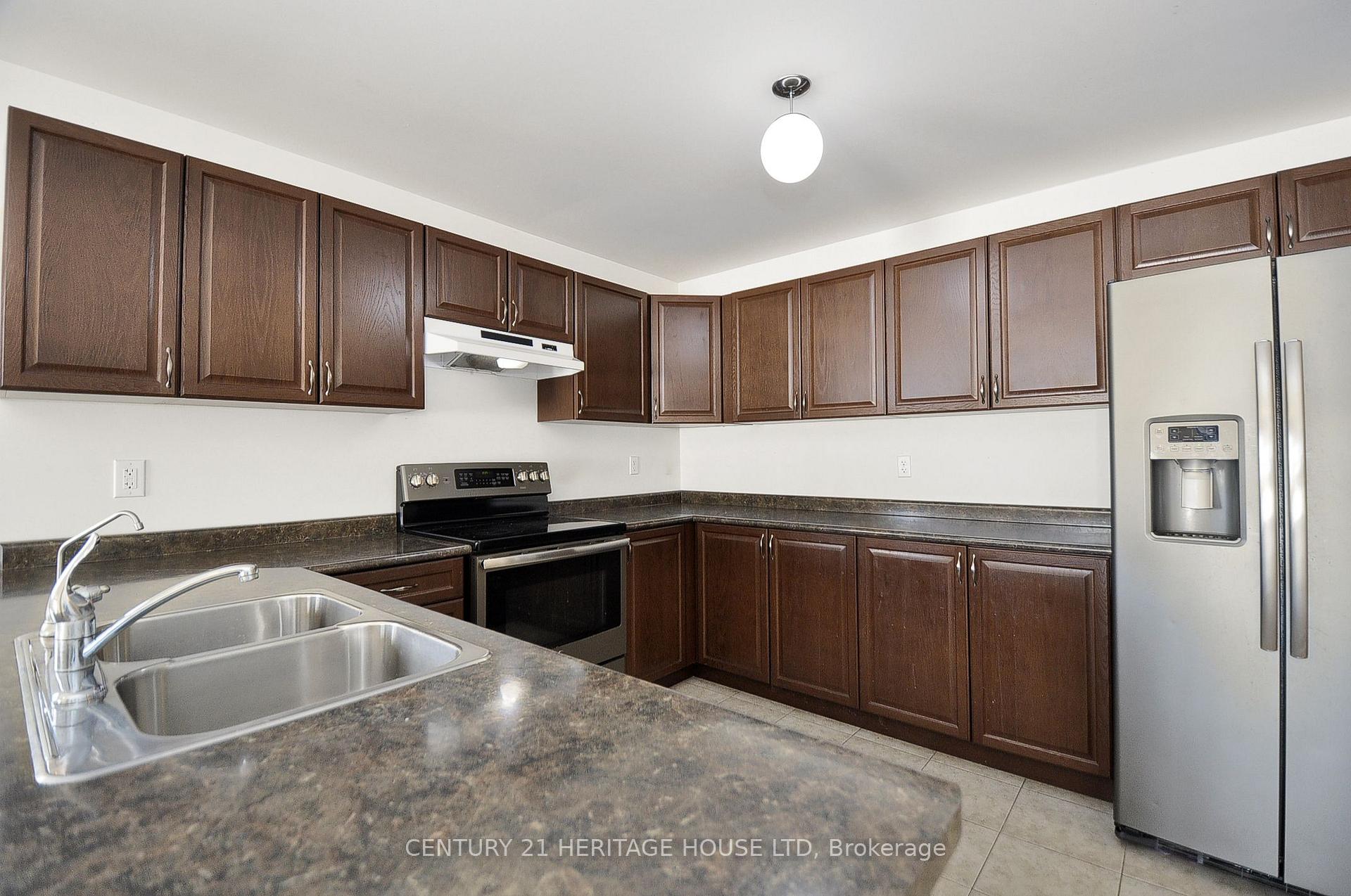 Photo 8 of 955 Adams Avenue S, North Perth, Listowel — HOMEH