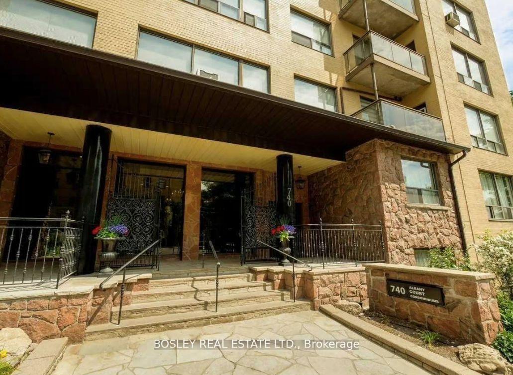 Photo of Unit 108, 740 Eglinton Avenue W