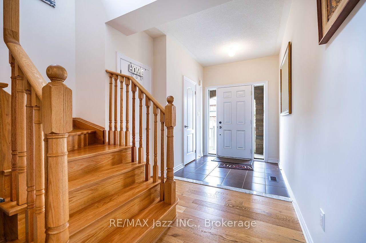 Photo 4 of 23 Furniss Street, Brock, Beaverton — HOMEH