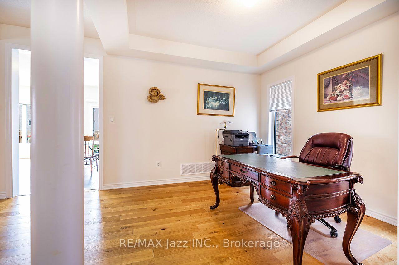 Photo 7 of 23 Furniss Street, Brock, Beaverton — HOMEH