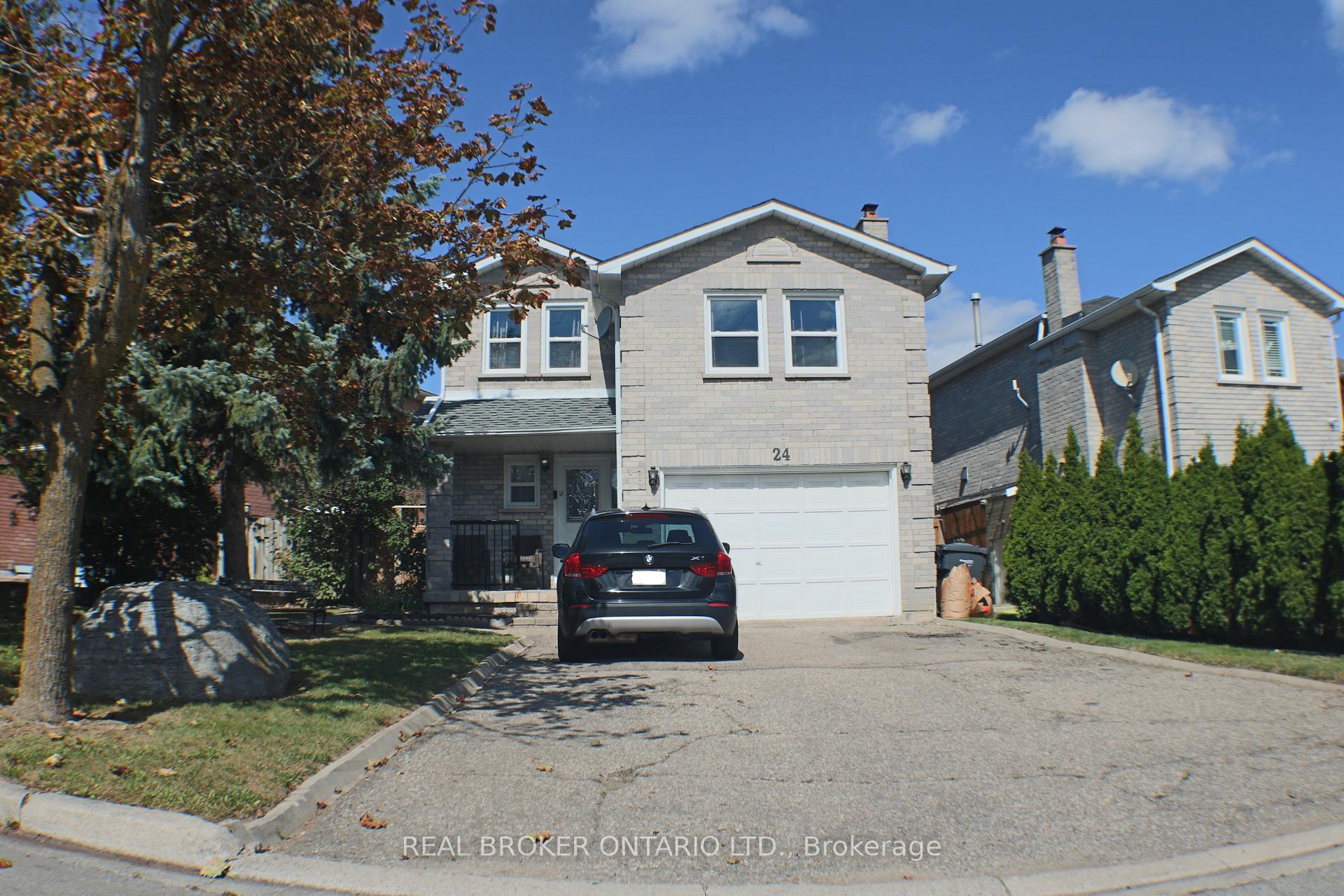 Photo 1 of 24 Fallen Oak Court, Brampton, Fletcher's Creek South — HOMEH