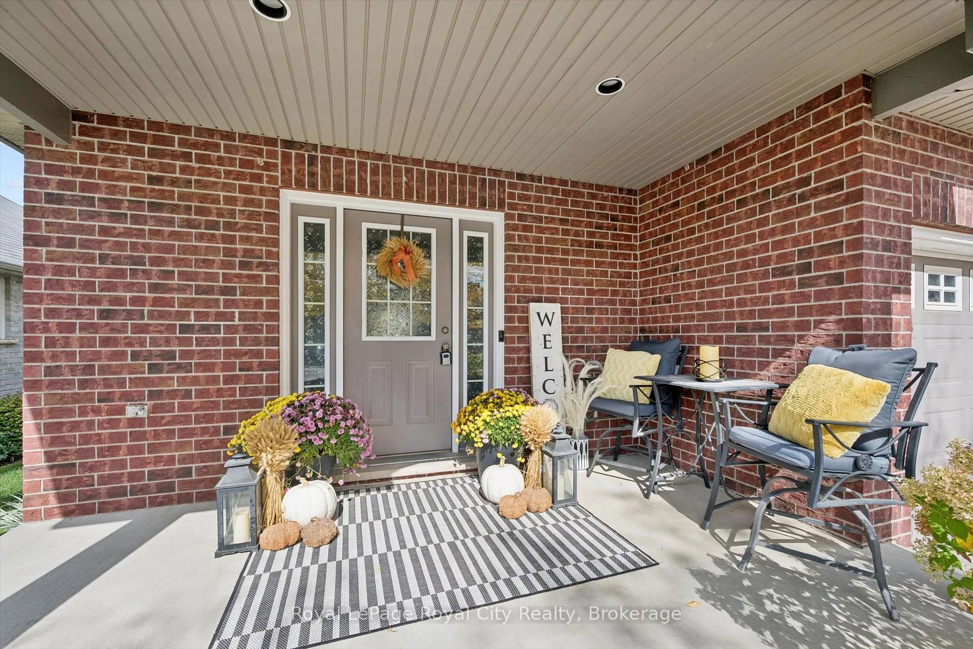 Photo 6 of 138 Flanders Road, Waterloo, Breslau — HOMEH