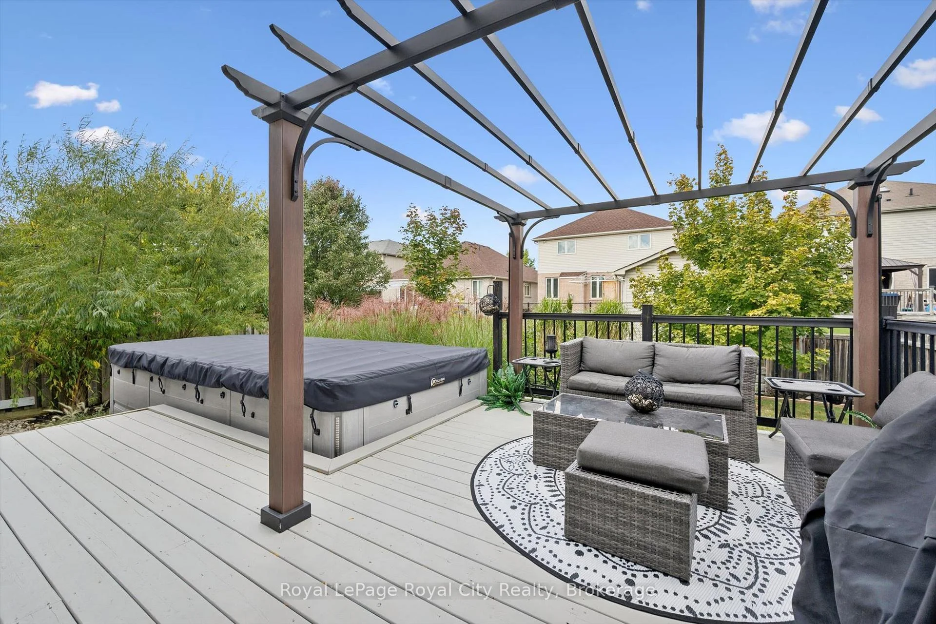 Photo 72 of 138 Flanders Road, Waterloo, Breslau — HOMEH