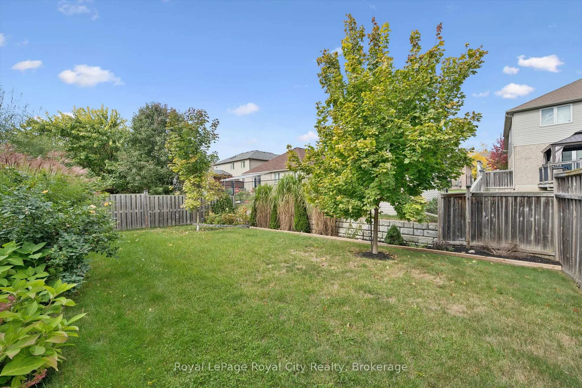 Photo 78 of 138 Flanders Road, Waterloo, Breslau — HOMEH