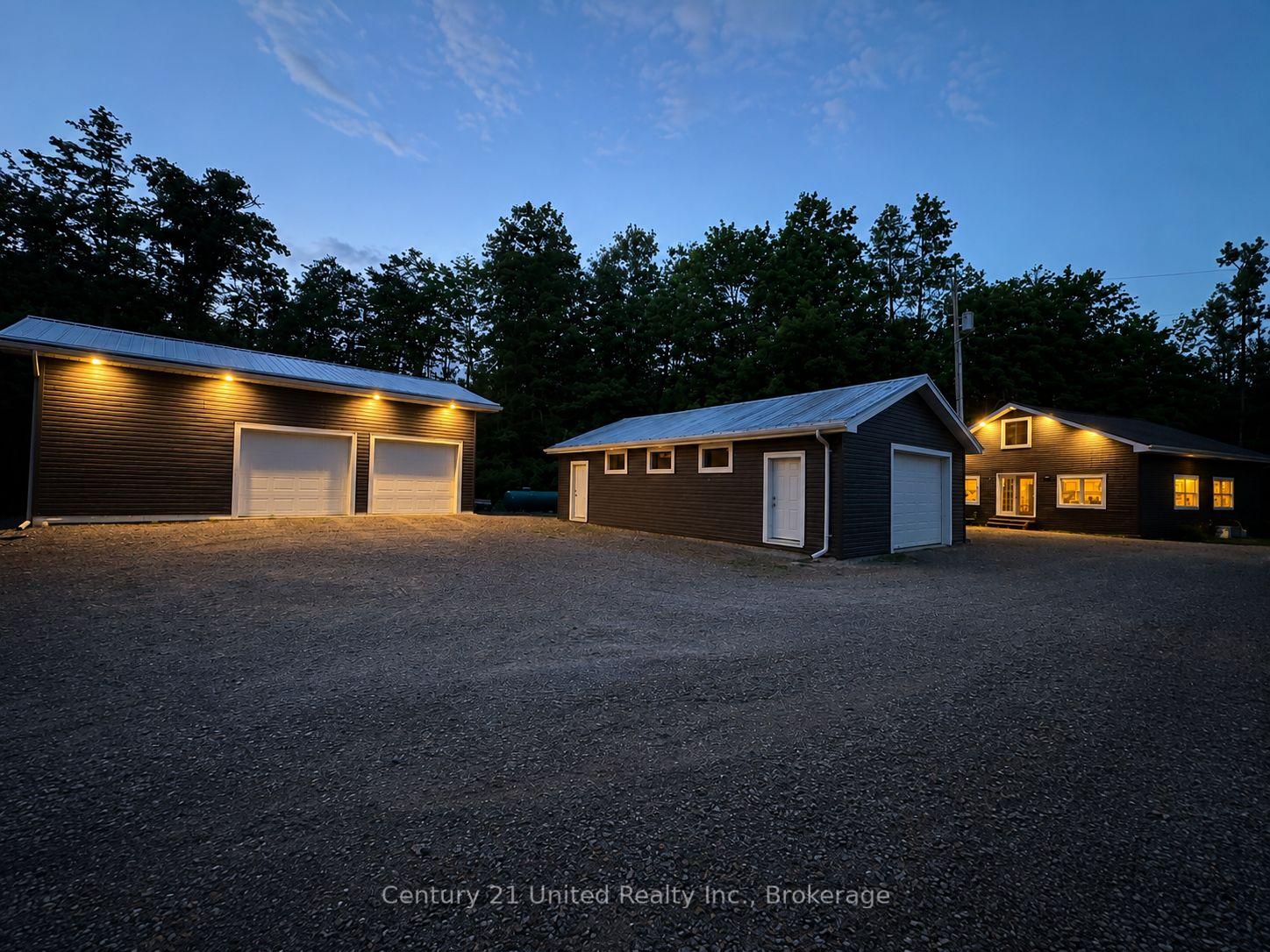 Photo 3 of 1790 County Road 40, Douro-Dummer — HOMEH