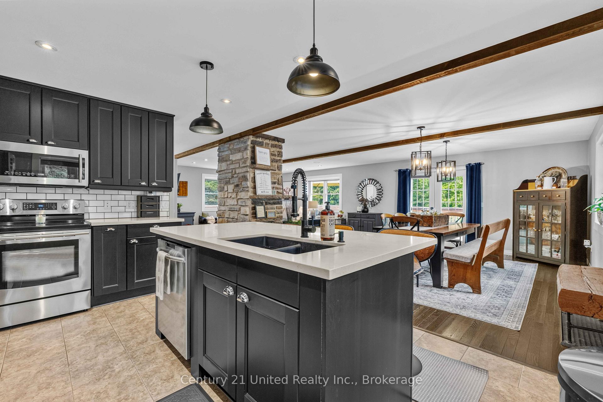 Photo 7 of 1790 County Road 40, Douro-Dummer — HOMEH
