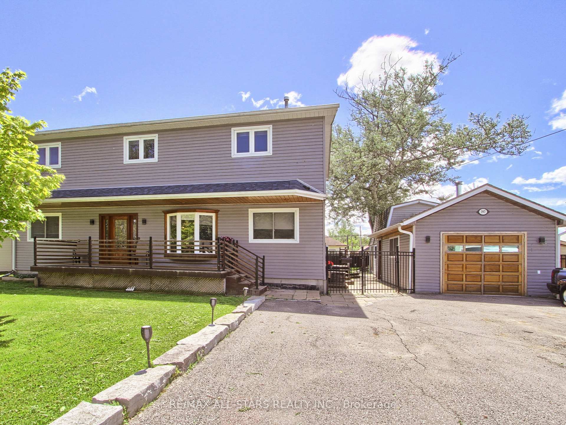Photo 4 of 397 Winnifred Drive, Georgina, Keswick South — HOMEH
