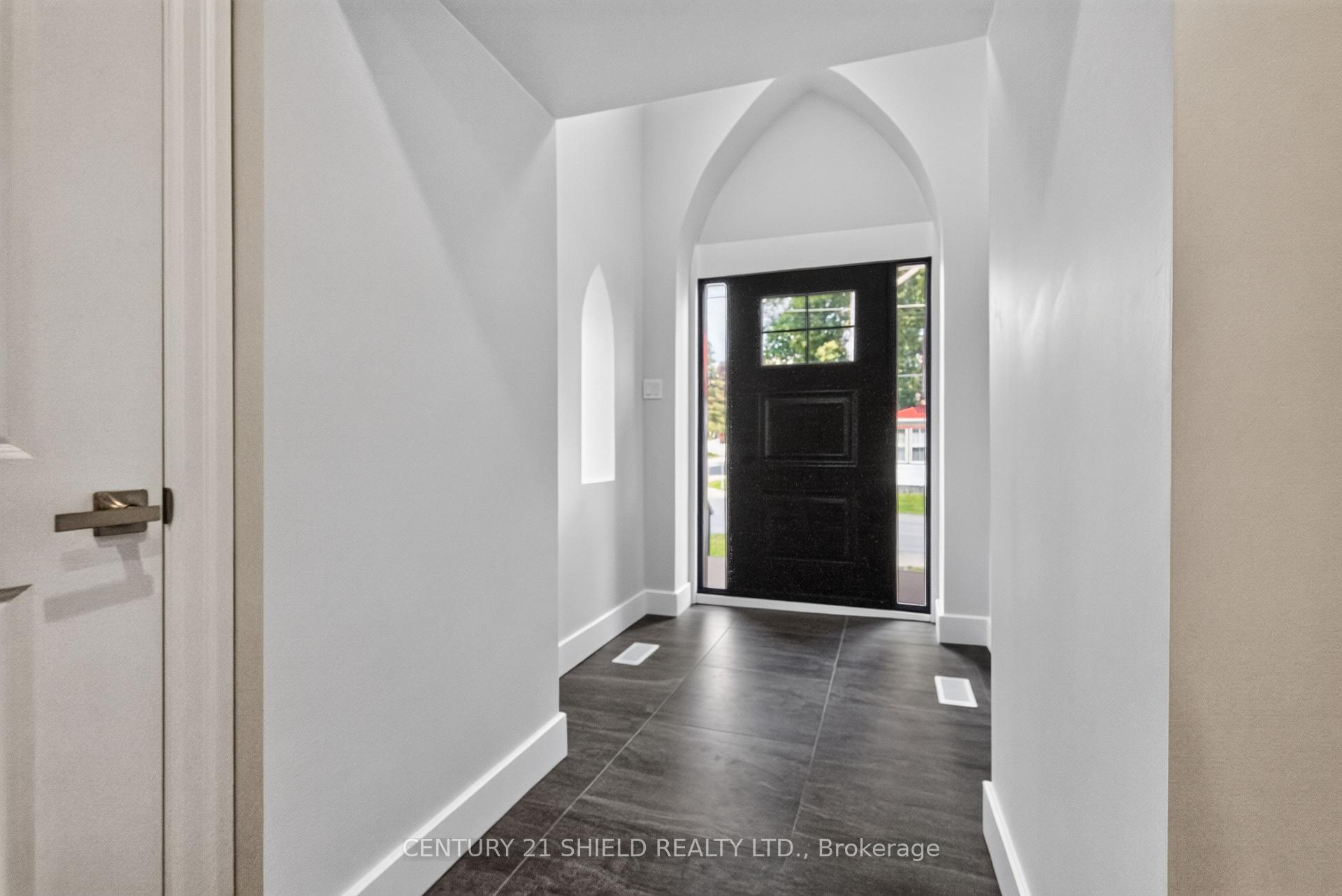 Photo 8 of 12 Maple Street, South Glengarry, Lancaster — HOMEH