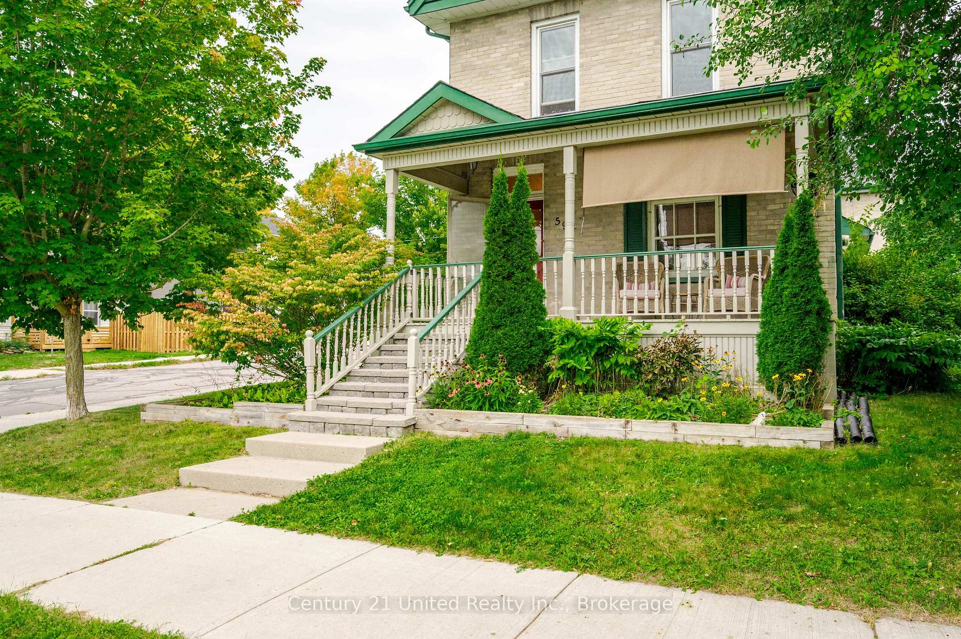 Photo 3 of 598 Downie Street, Peterborough, Town Ward 3 — HOMEH