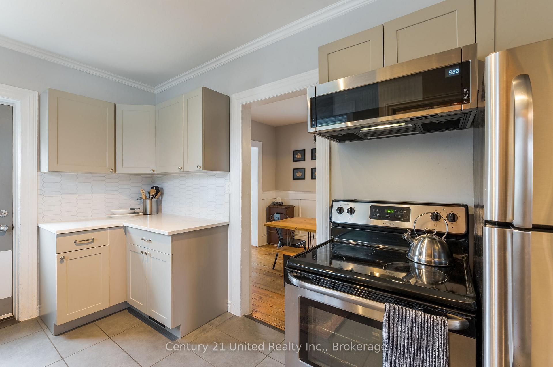 Photo 19 of 598 Downie Street, Peterborough, Town Ward 3 — HOMEH