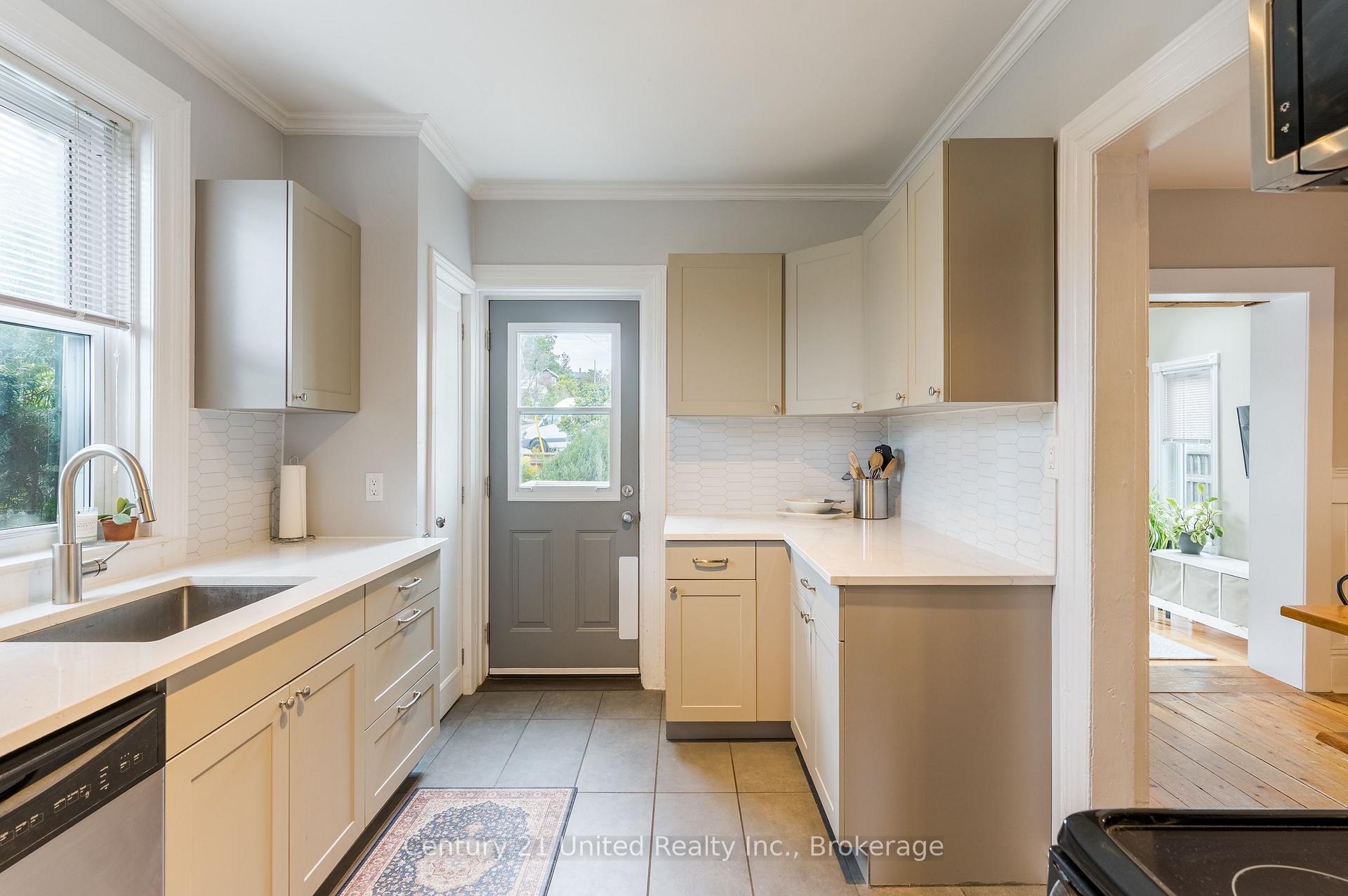 Photo 21 of 598 Downie Street, Peterborough, Town Ward 3 — HOMEH