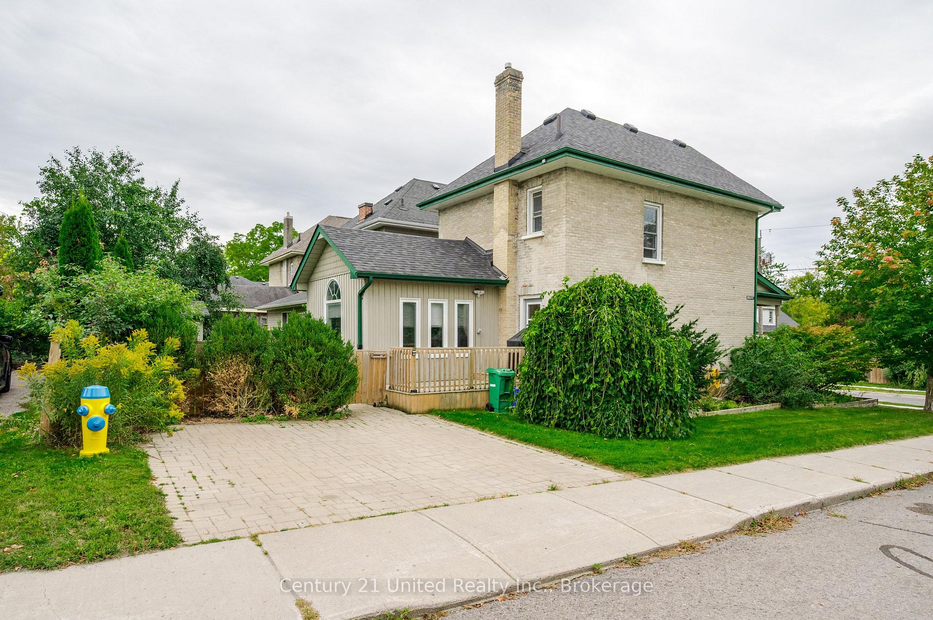 Photo 46 of 598 Downie Street, Peterborough, Town Ward 3 — HOMEH