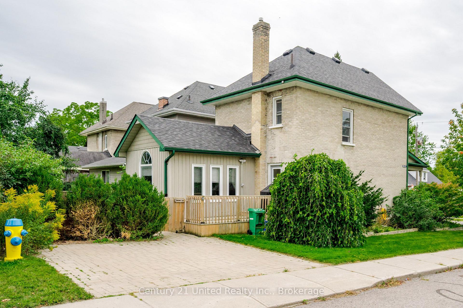 Photo 48 of 598 Downie Street, Peterborough, Town Ward 3 — HOMEH