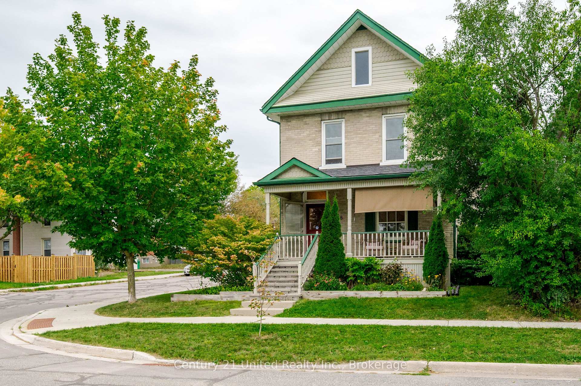 Photo 50 of 598 Downie Street, Peterborough, Town Ward 3 — HOMEH