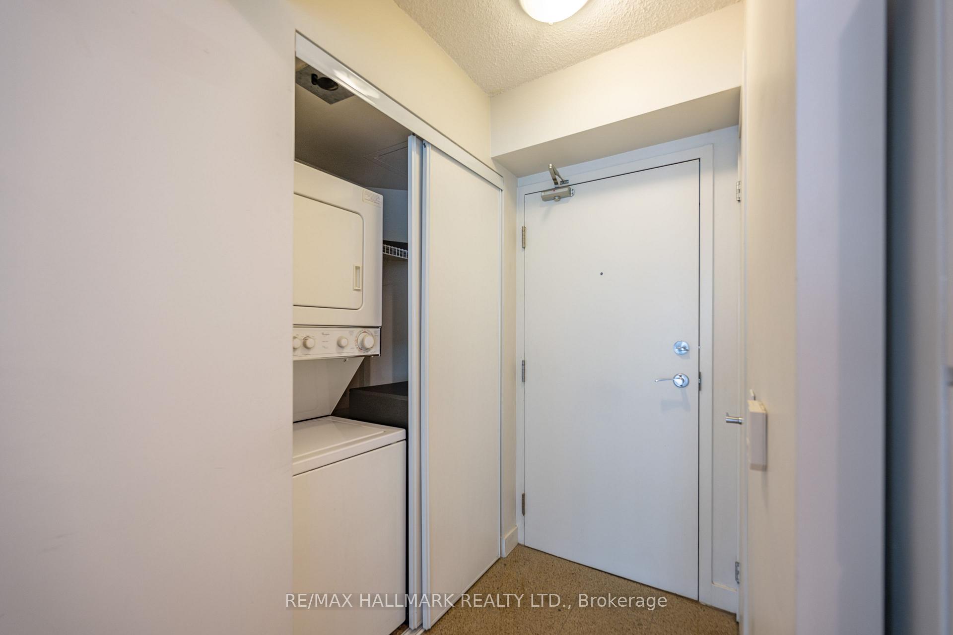 Photo 3 of Unit 701, 361 Front Street, Toronto, Waterfront Communities — HOMEH