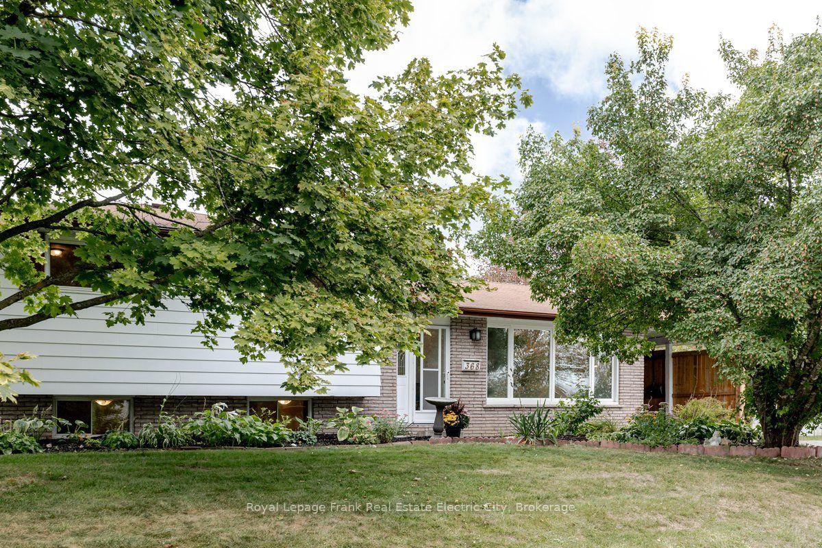 Photo 2 of 368 O'Leary Avenue, Peterborough, Northcrest Ward 5 — HOMEH