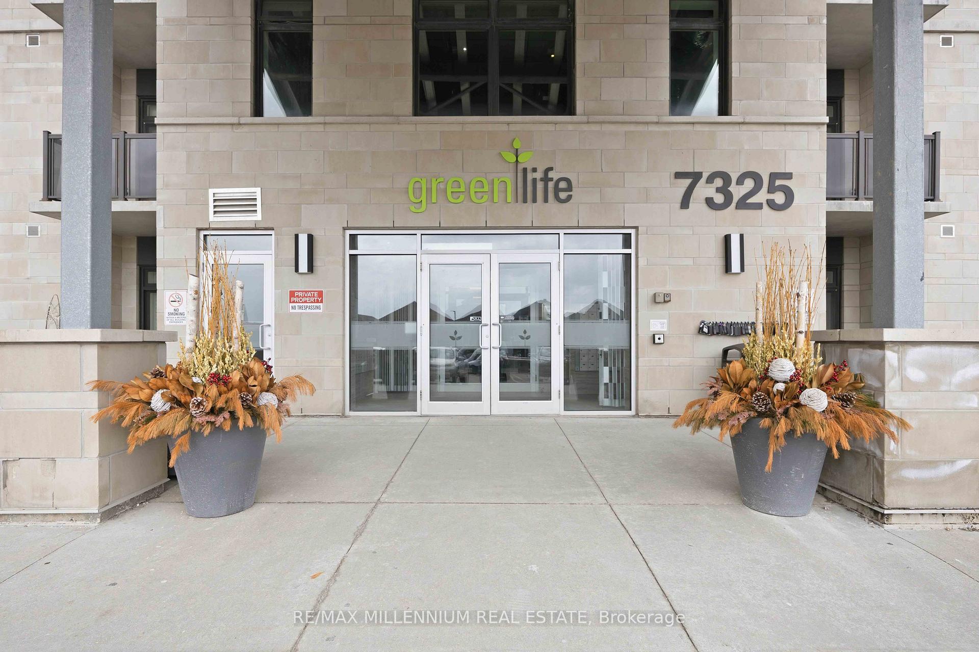 Photo 3 of Unit 504, 7325 Markham Road, Markham, Cedarwood — HOMEH