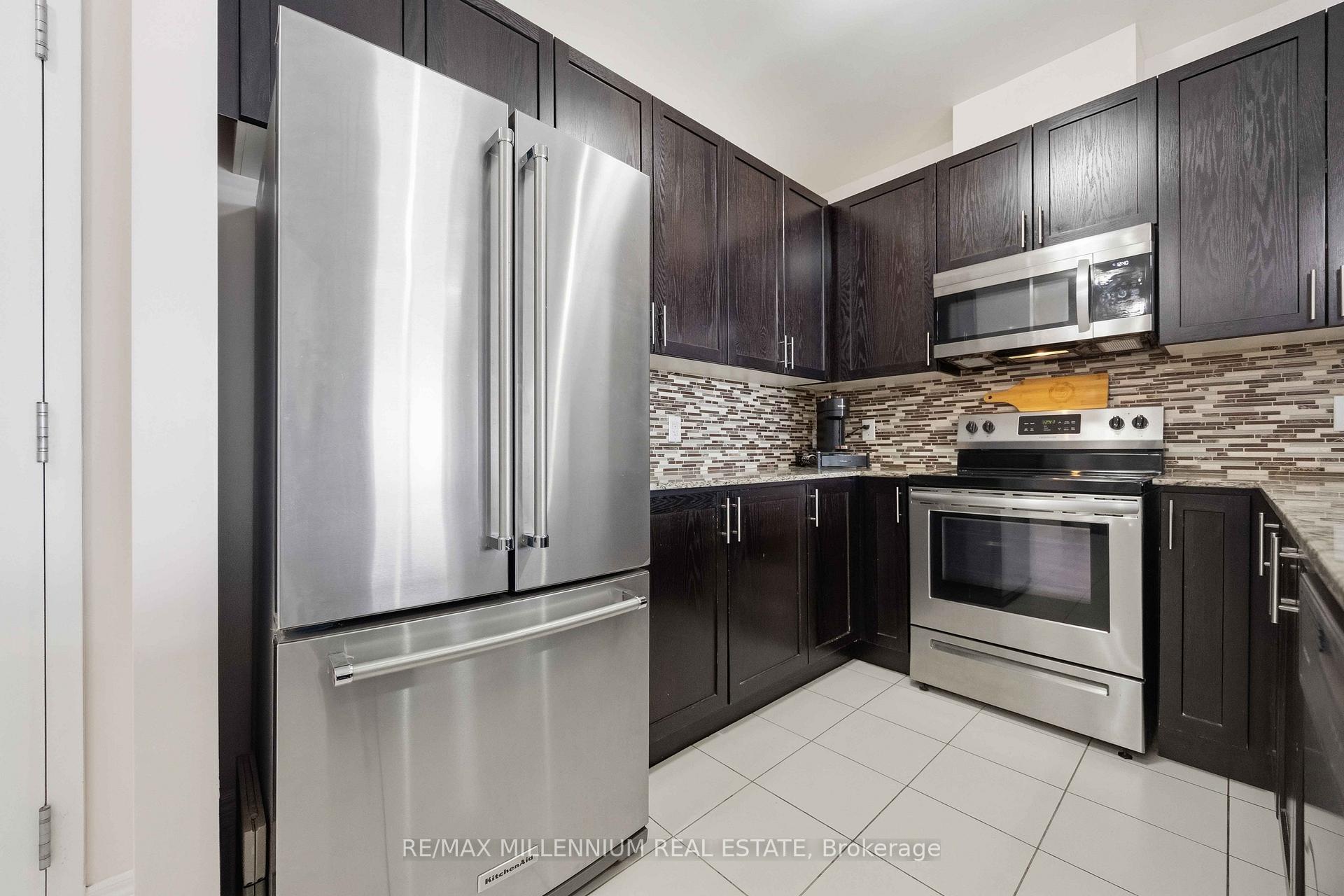 Photo 7 of Unit 504, 7325 Markham Road, Markham, Cedarwood — HOMEH