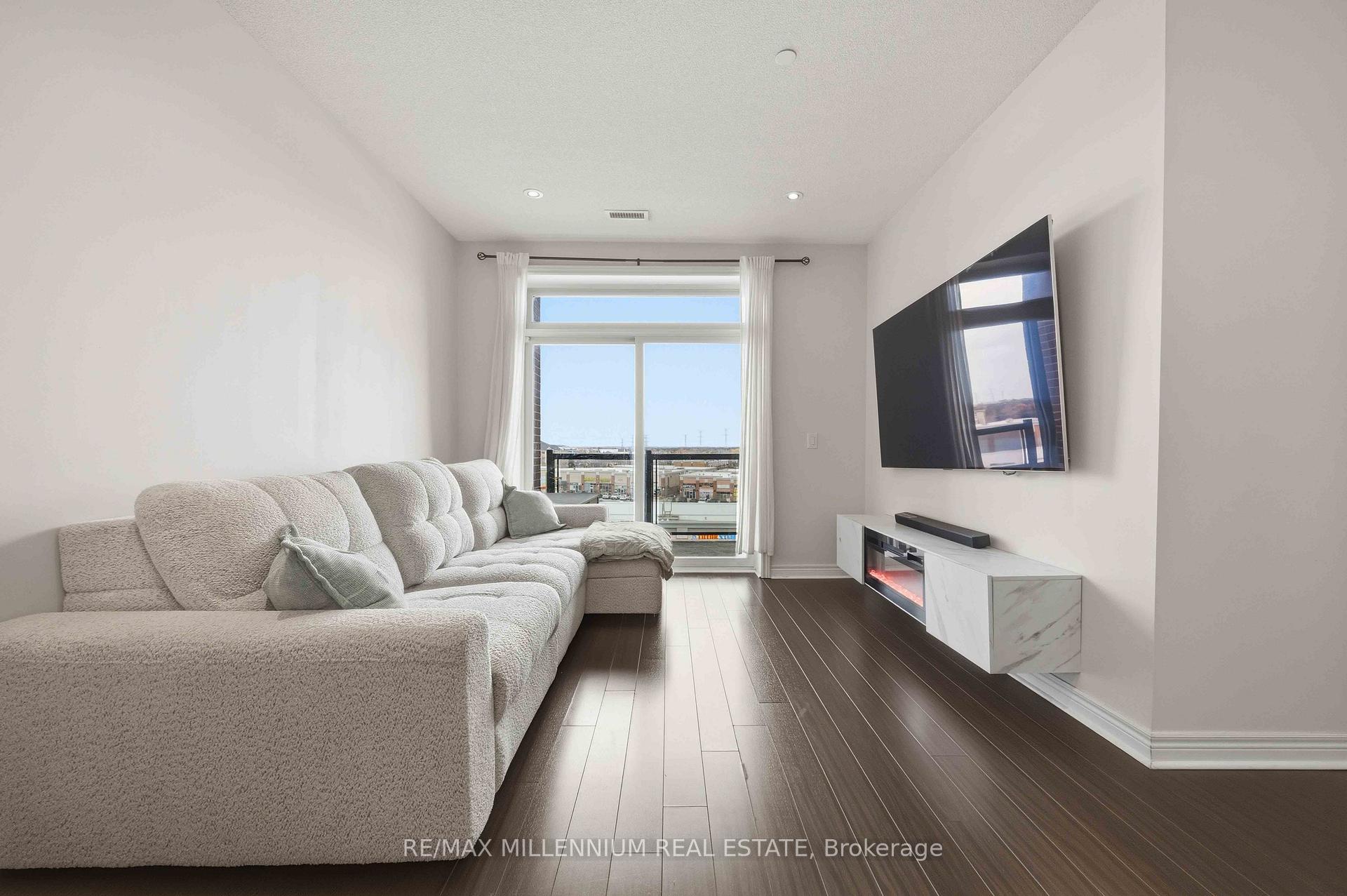 Photo 14 of Unit 504, 7325 Markham Road, Markham, Cedarwood — HOMEH