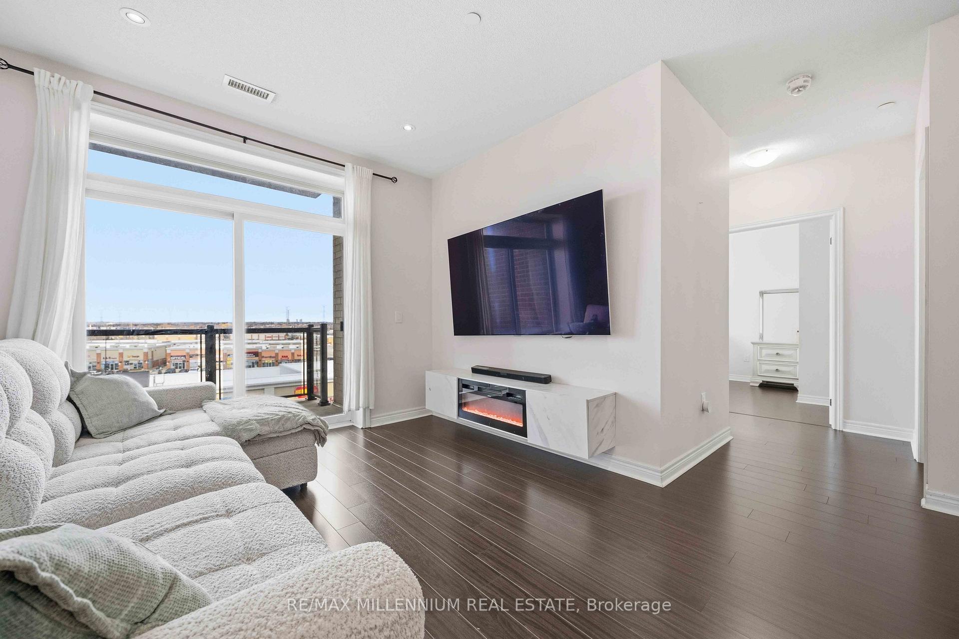 Photo 15 of Unit 504, 7325 Markham Road, Markham, Cedarwood — HOMEH