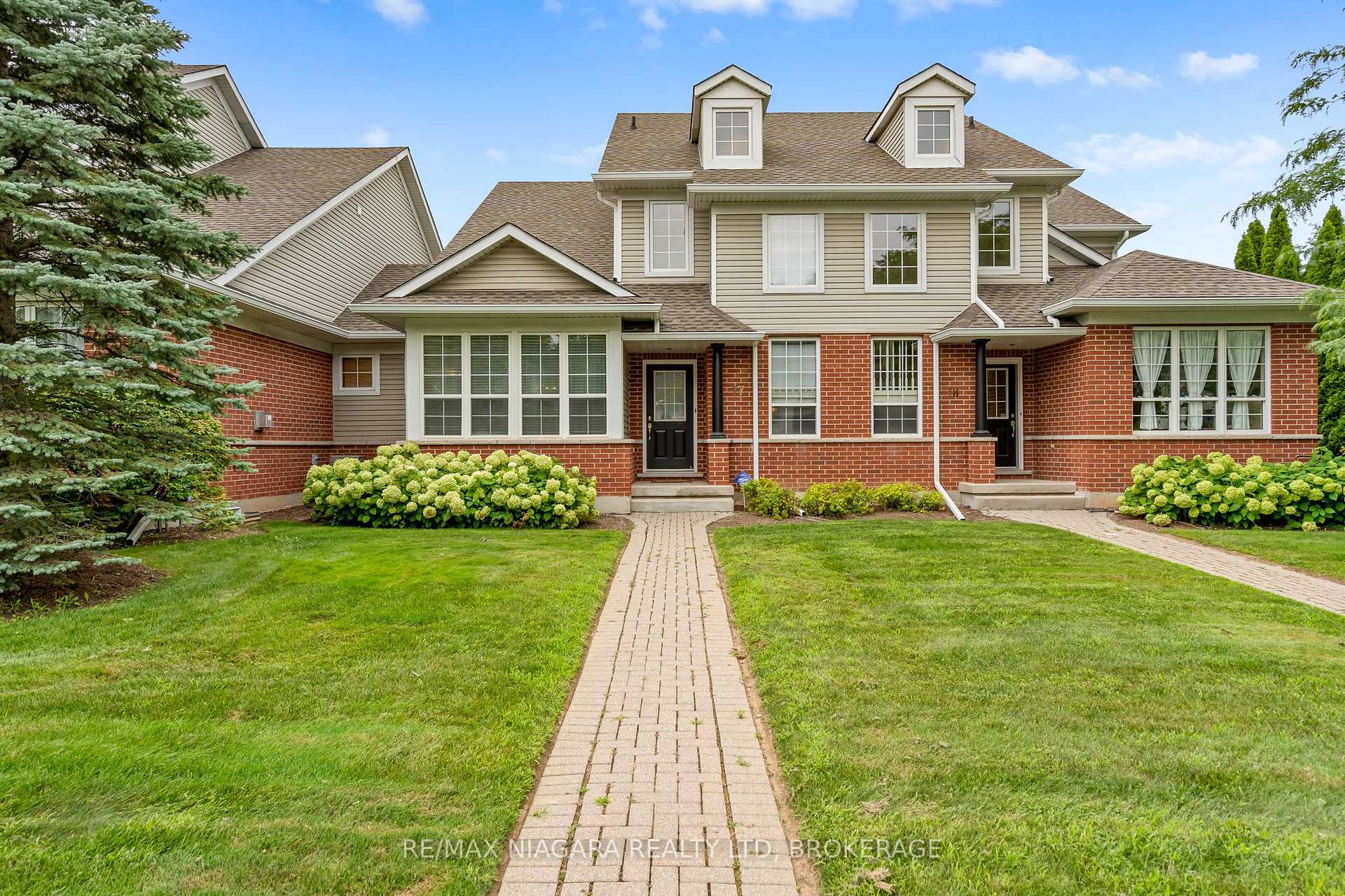 Photo of Unit 17, 1448 Niagara Stone Road